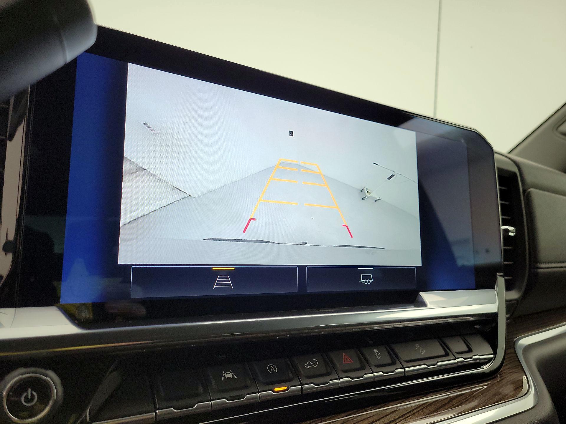 Thumbnail: 2022 Chevrolet Silverado 1500 - 14