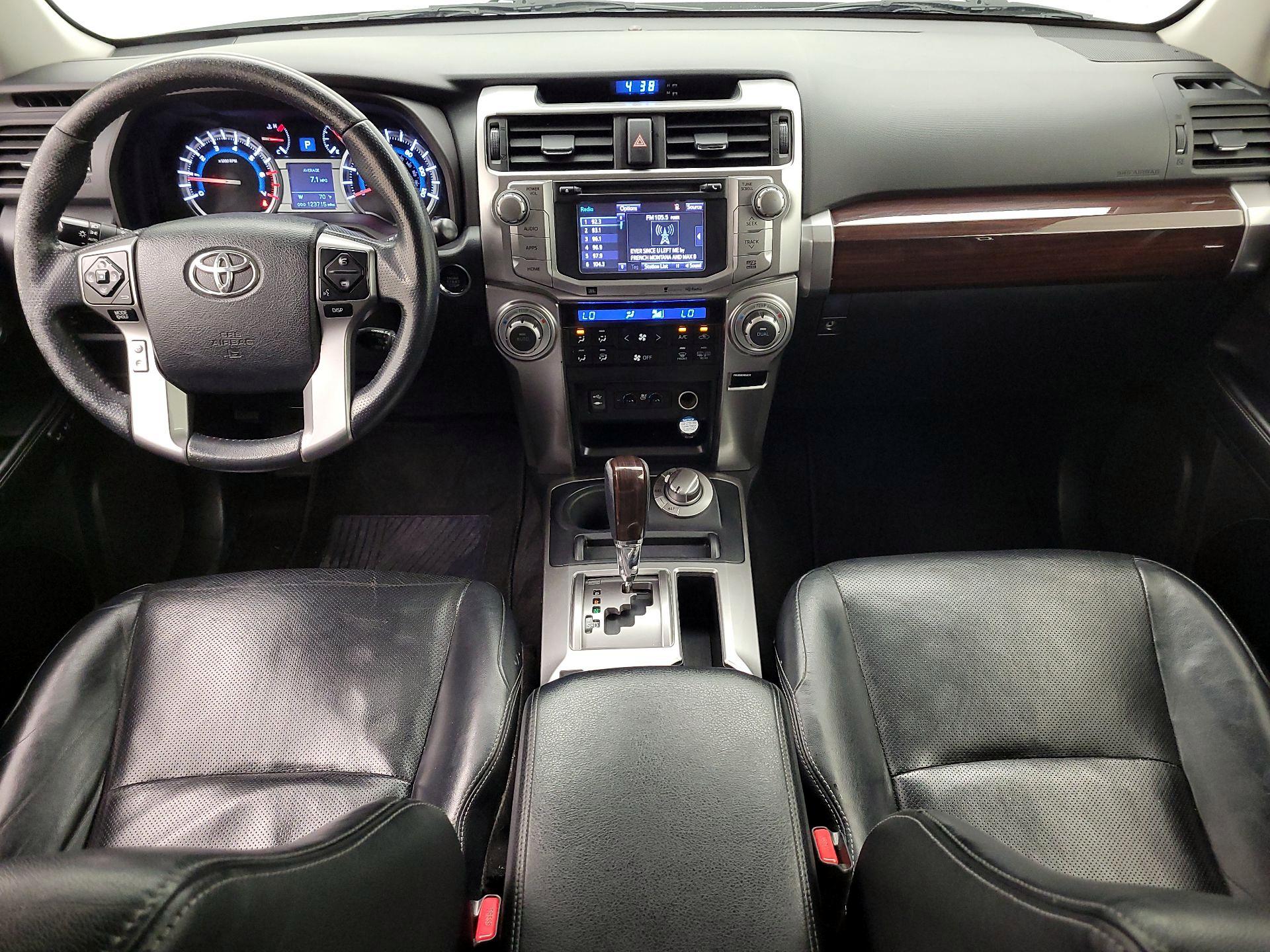 Thumbnail: 2014 Toyota 4Runner - 9