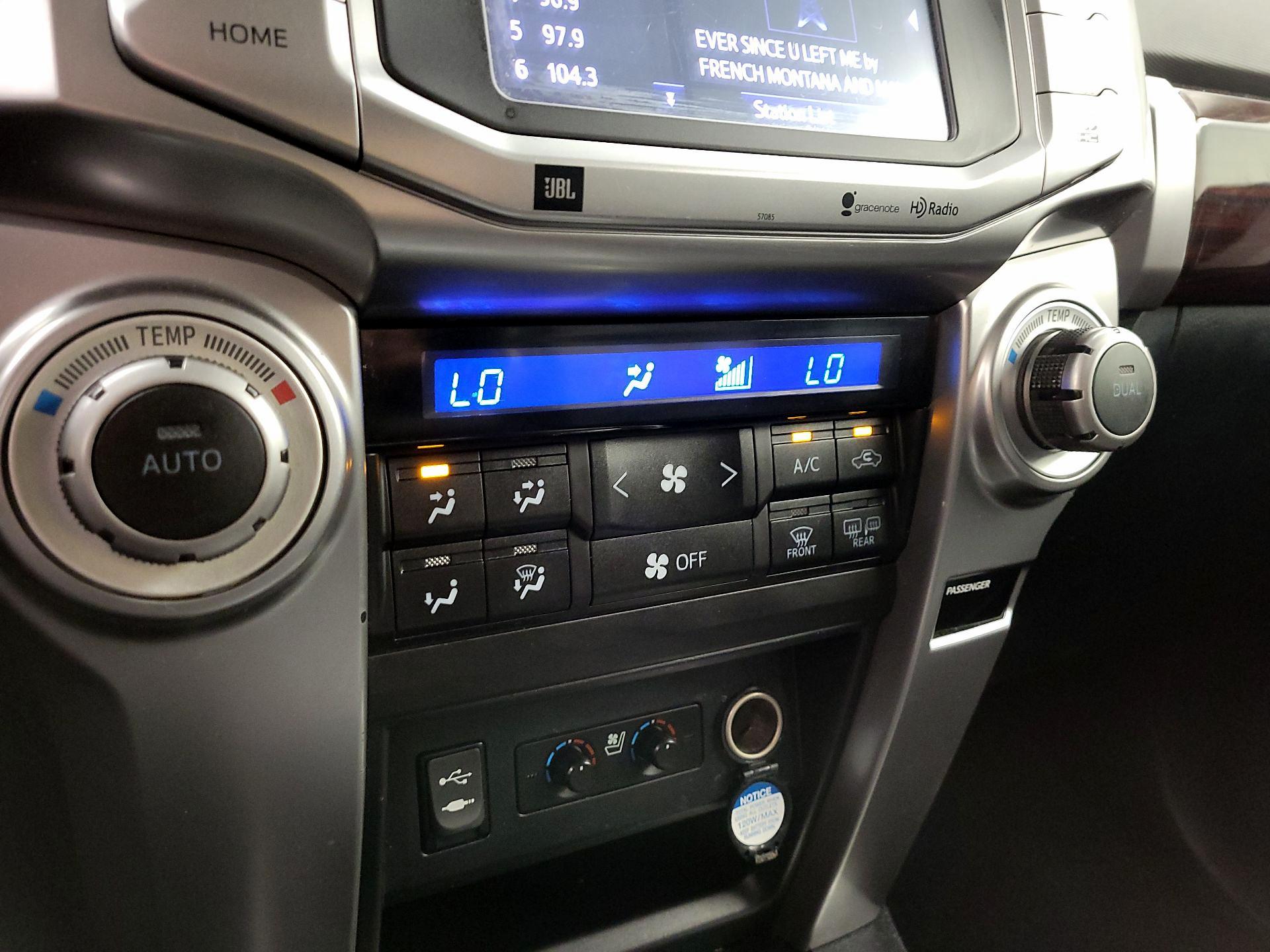 Thumbnail: 2014 Toyota 4Runner - 16
