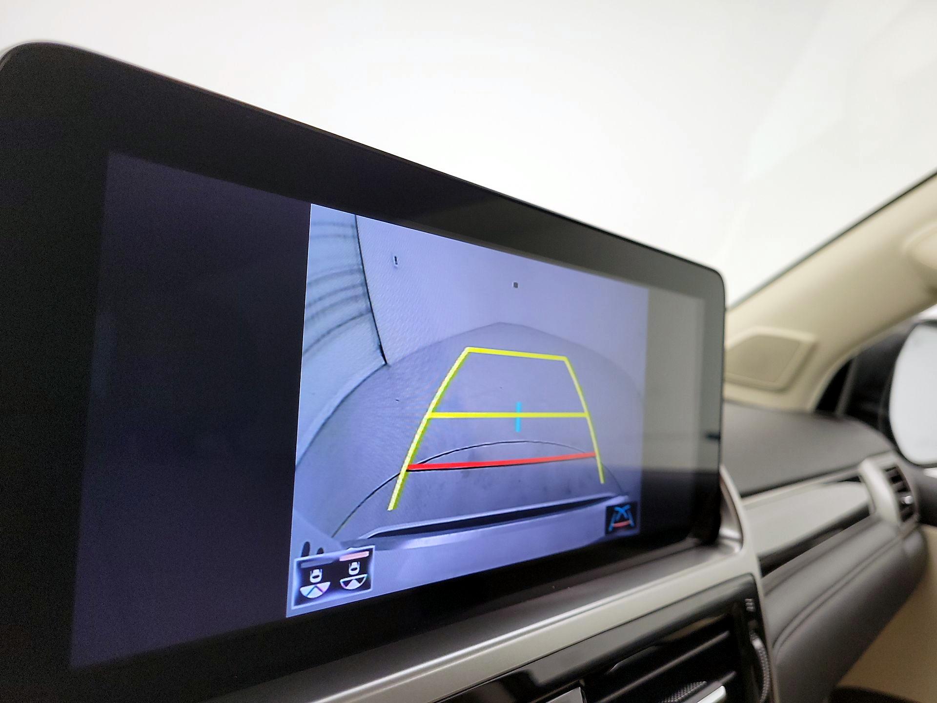 Thumbnail: 2022 Lexus GX - 15