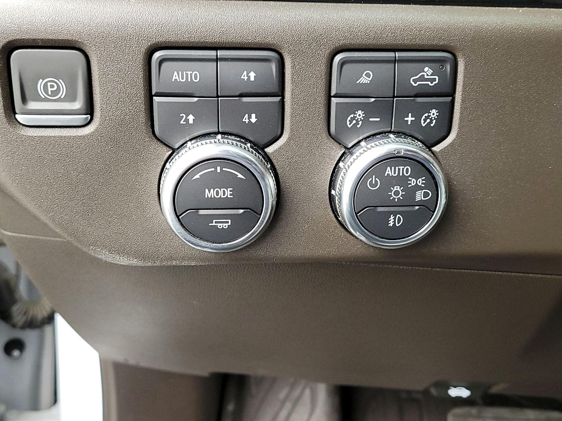 Thumbnail: 2024 GMC Sierra 1500 - 13