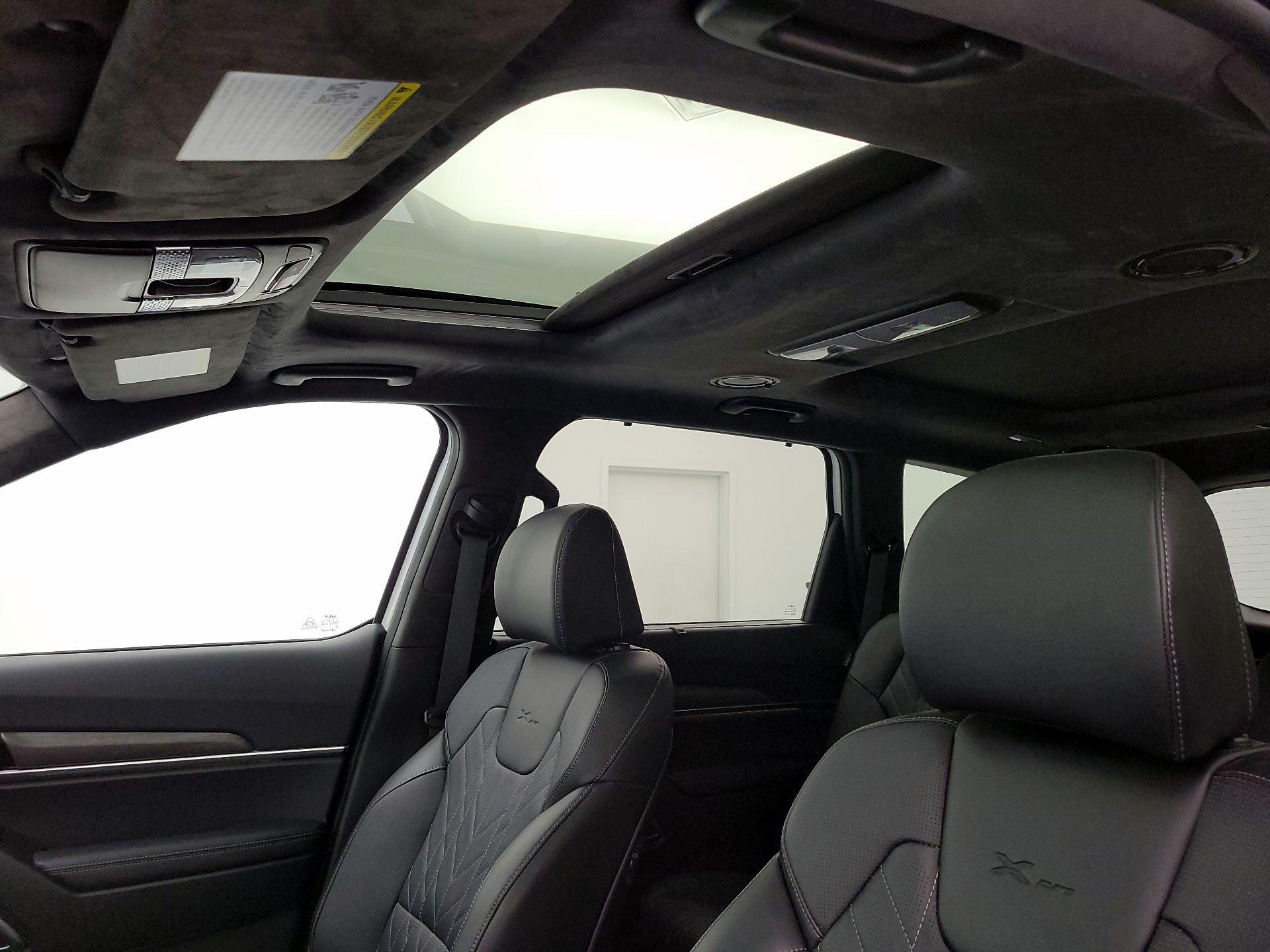 Thumbnail: 2024 Kia Telluride - 20