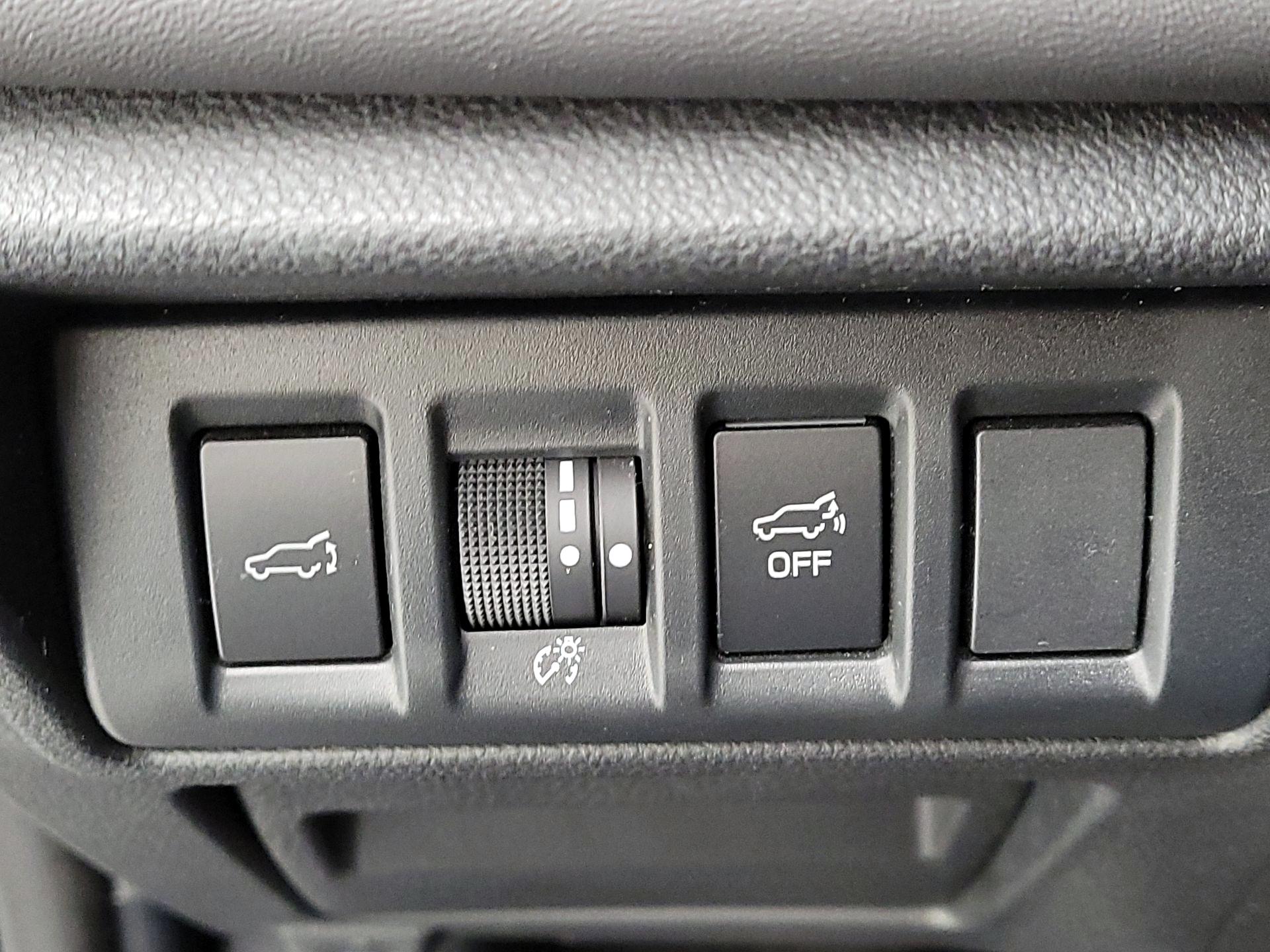 Thumbnail: 2021 Subaru Outback - 13