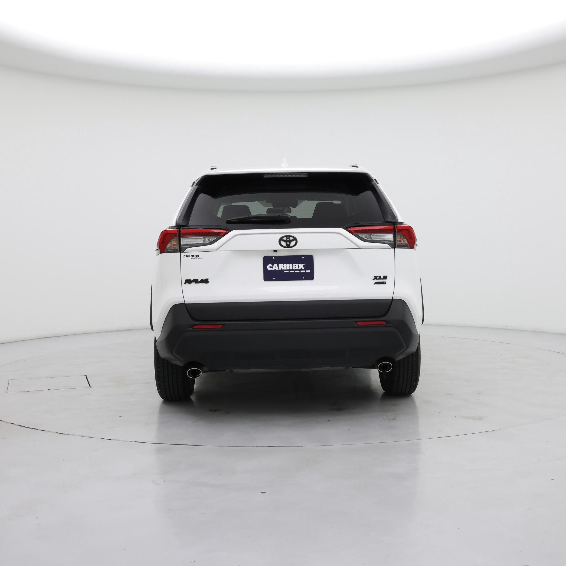 Thumbnail: 2021 Toyota RAV4 - 6