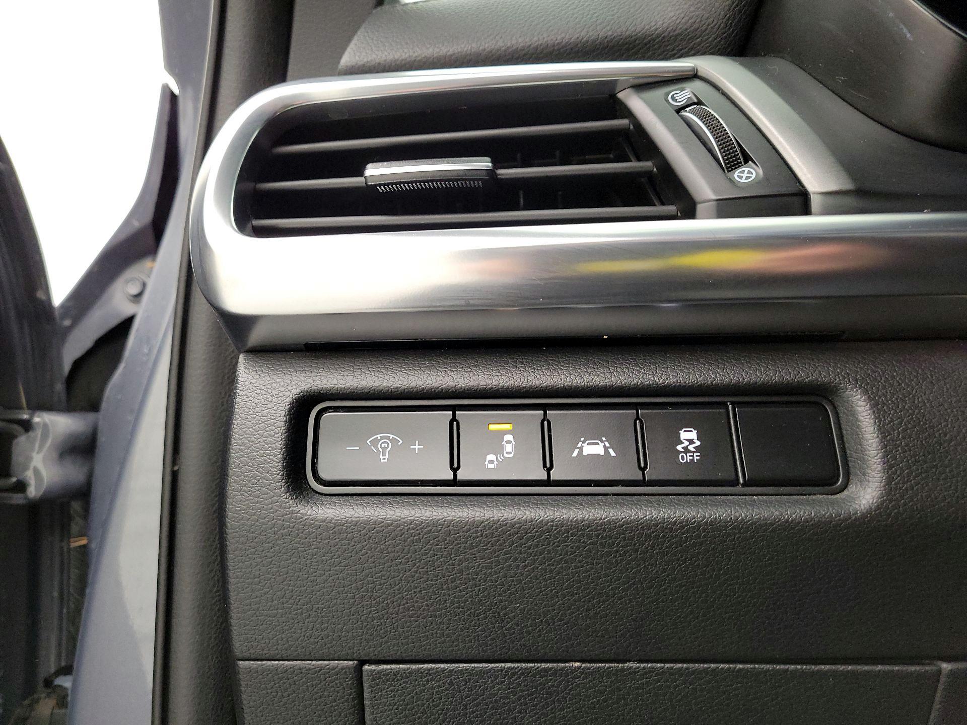 Thumbnail: 2022 Kia Telluride - 13