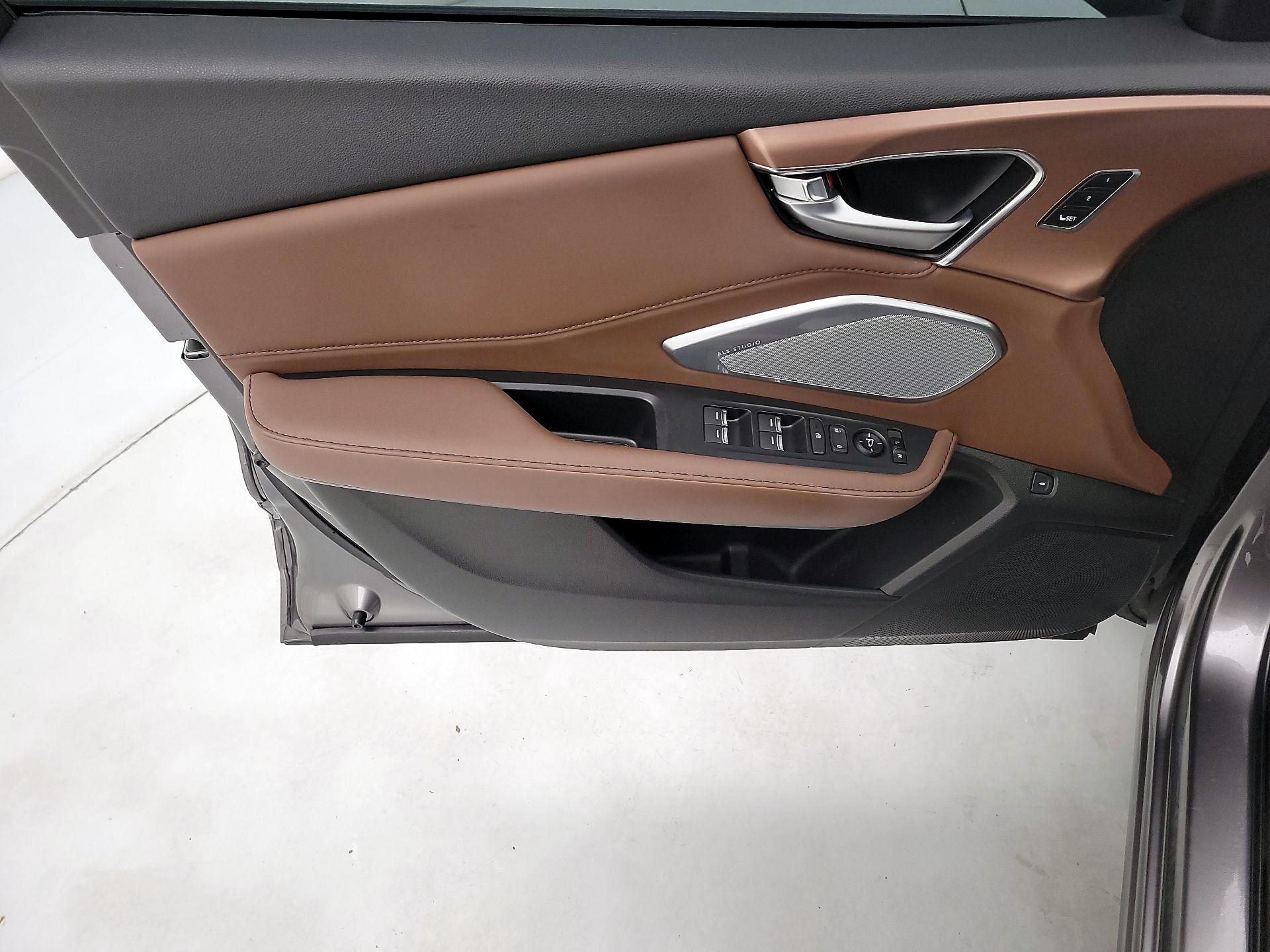 Thumbnail: 2022 Acura RDX - 12