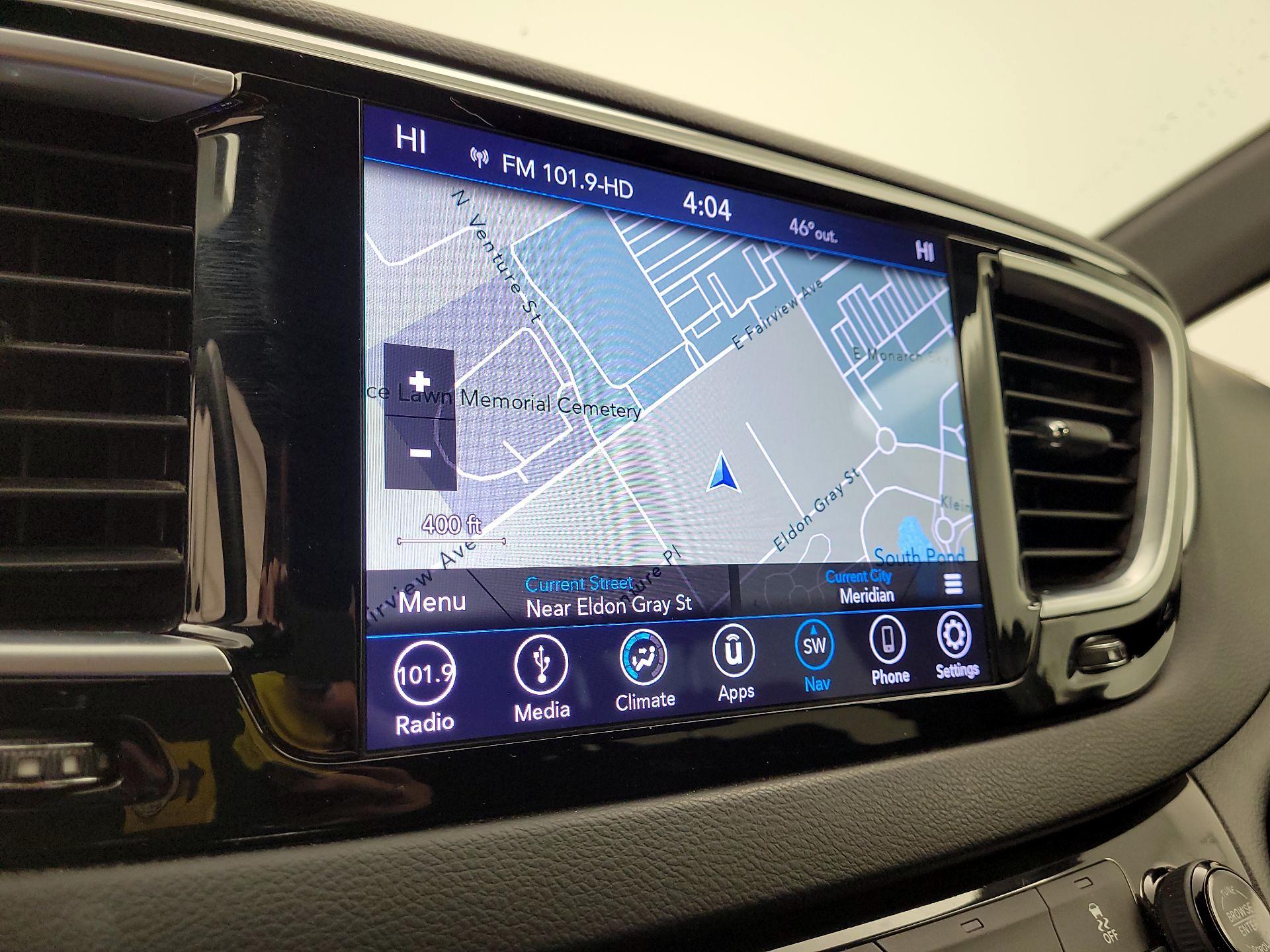 Thumbnail: 2018 Chrysler Pacifica - 14