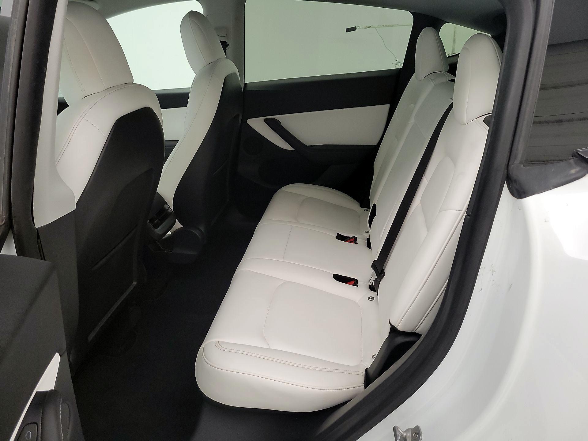 Thumbnail: 2021 Tesla Model Y - 19