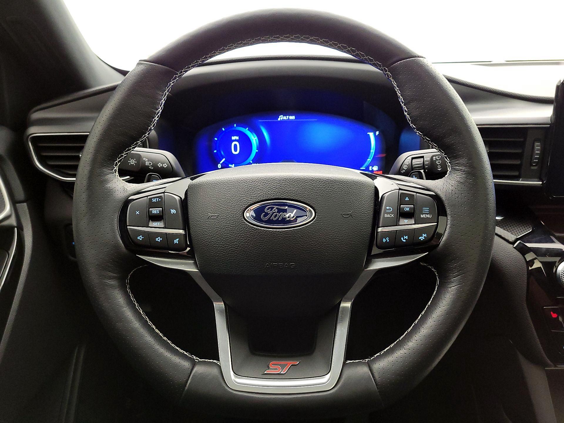 Thumbnail: 2022 Ford Explorer - 10