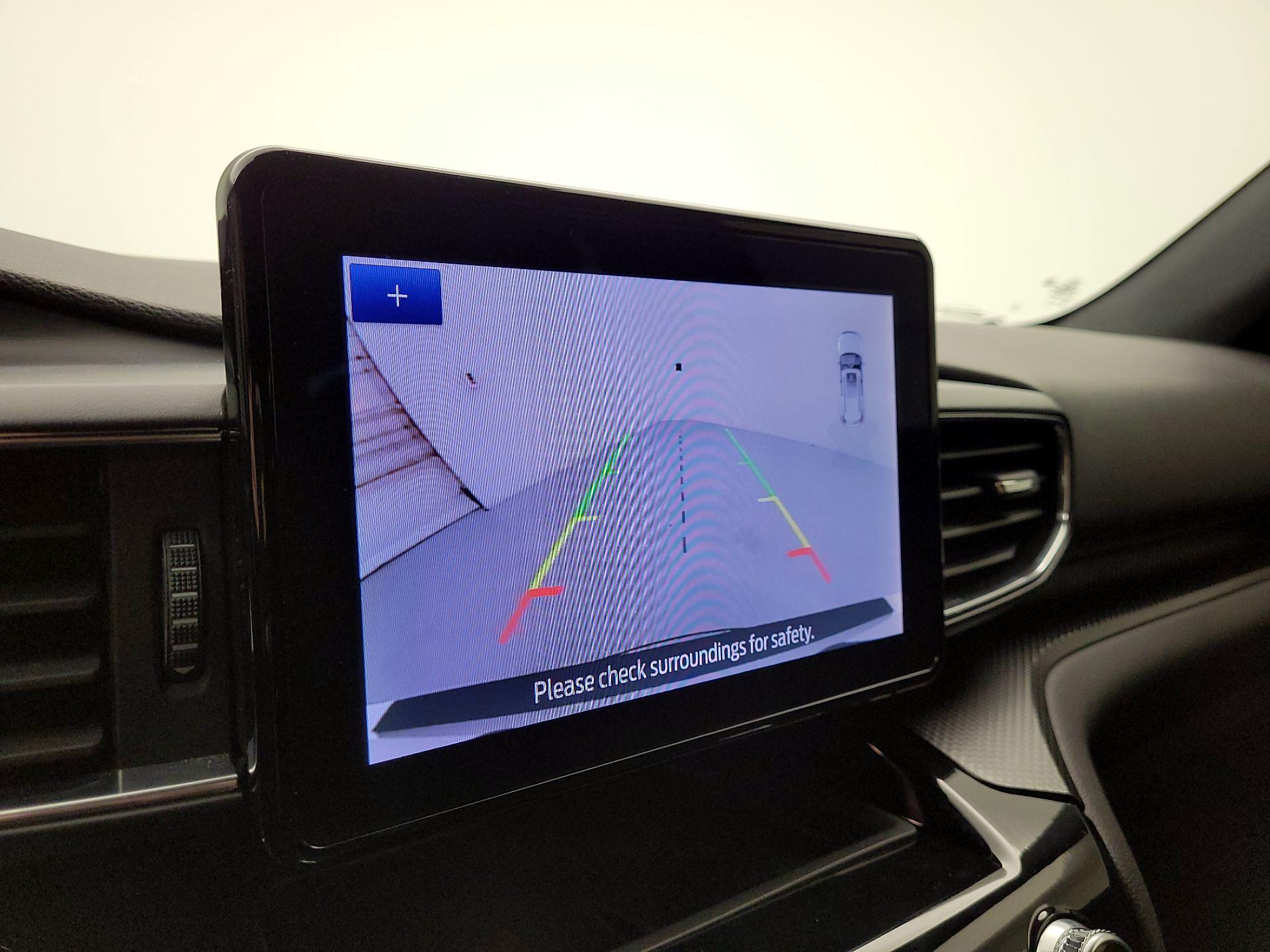 Thumbnail: 2022 Ford Explorer - 14