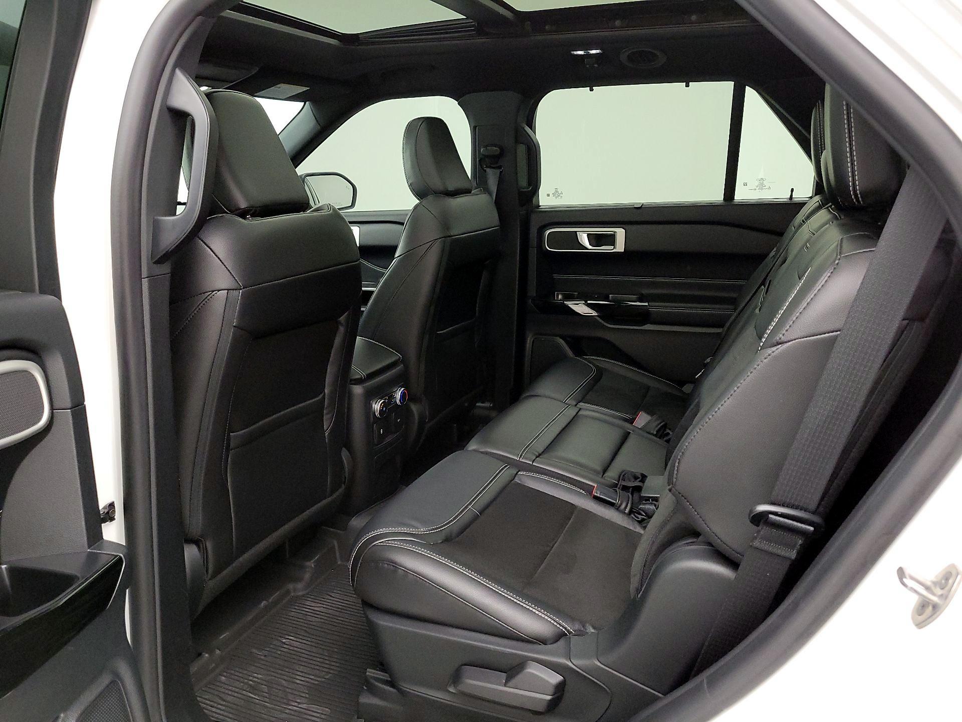 Thumbnail: 2022 Ford Explorer - 20