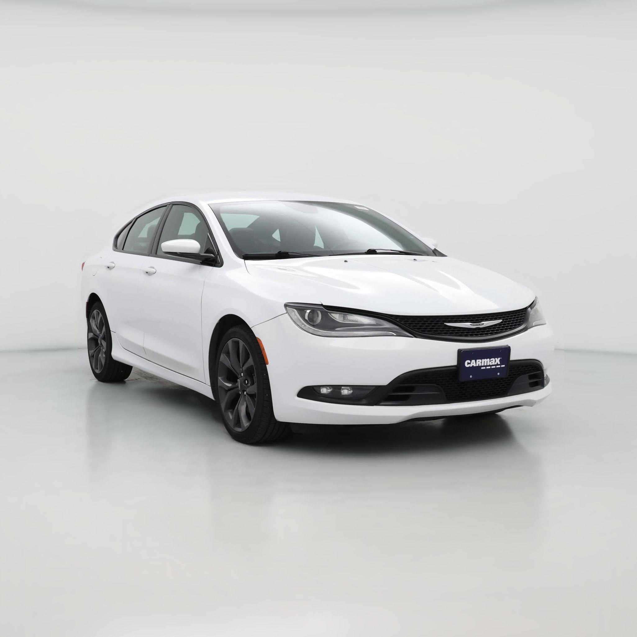 Thumbnail: 2015 Chrysler 200 - 1