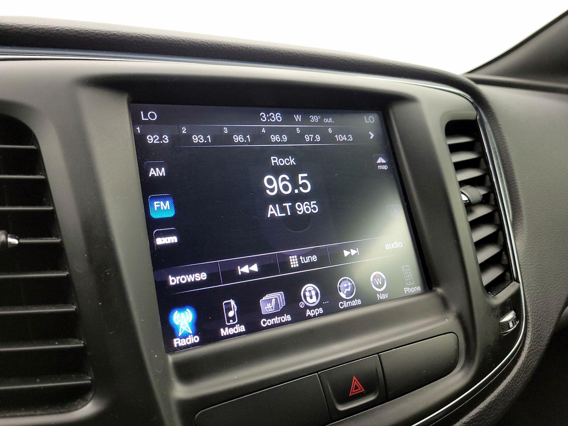 Thumbnail: 2015 Chrysler 200 - 16