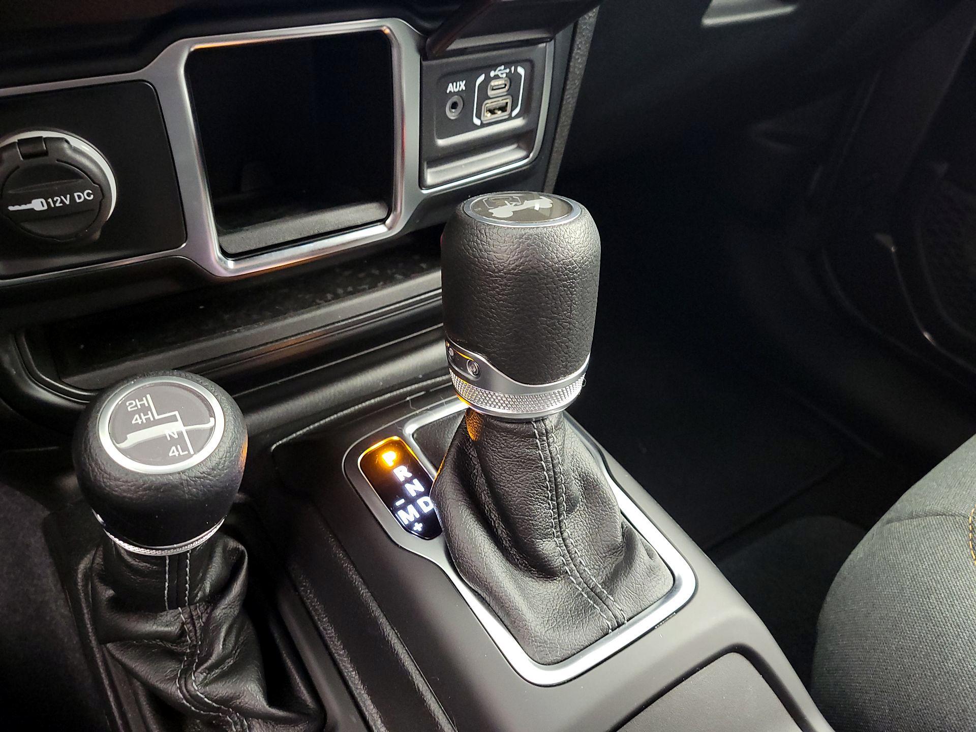 Thumbnail: 2024 Jeep Wrangler - 17