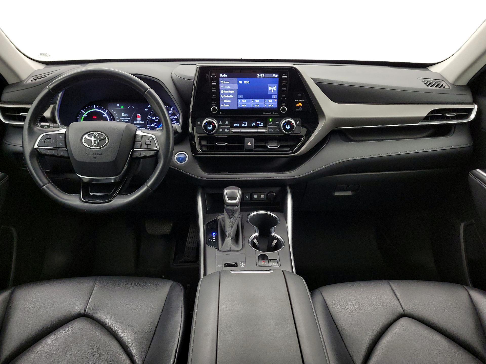 Thumbnail: 2020 Toyota Highlander - 9