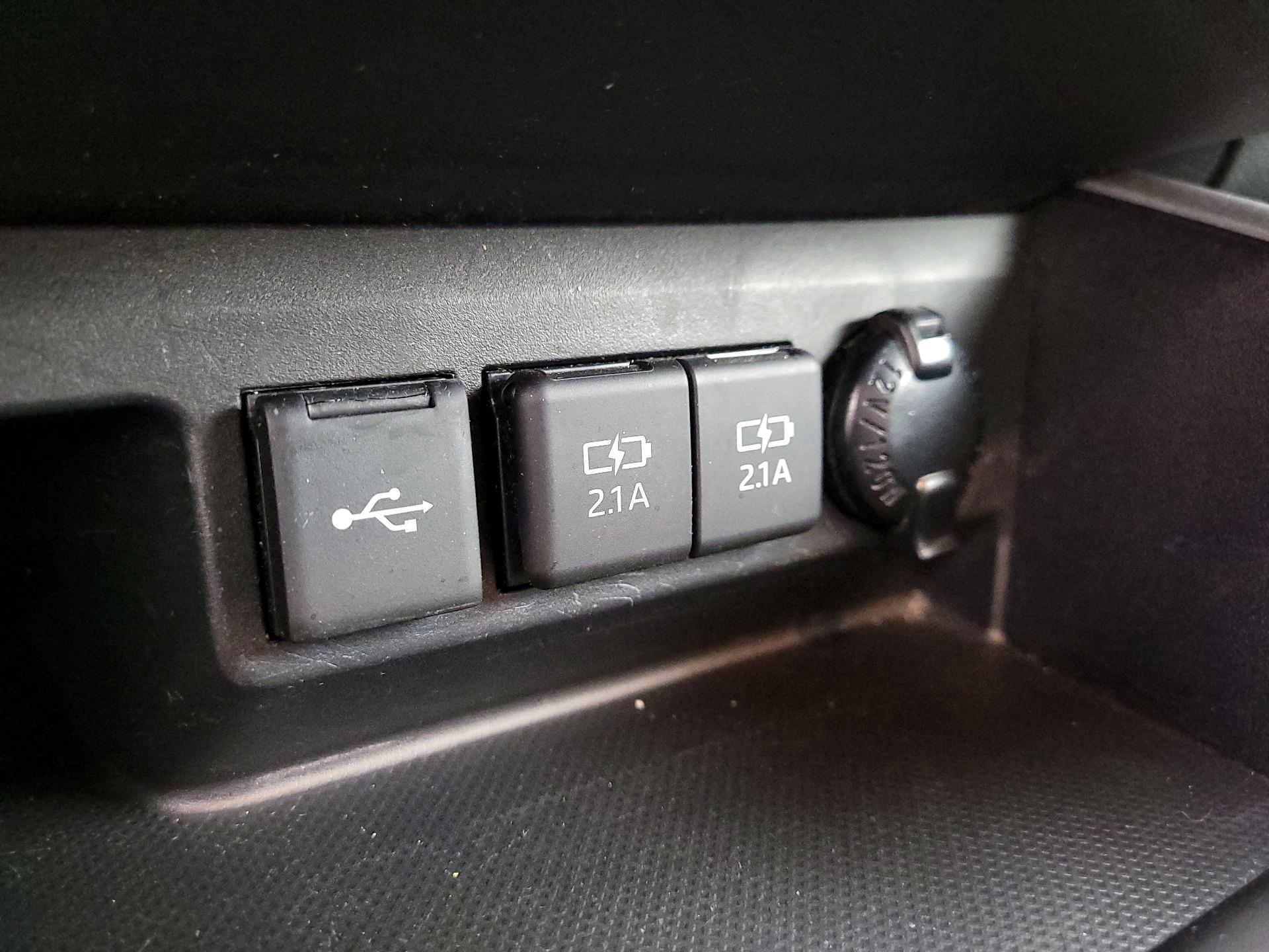 Thumbnail: 2020 Toyota Highlander - 19