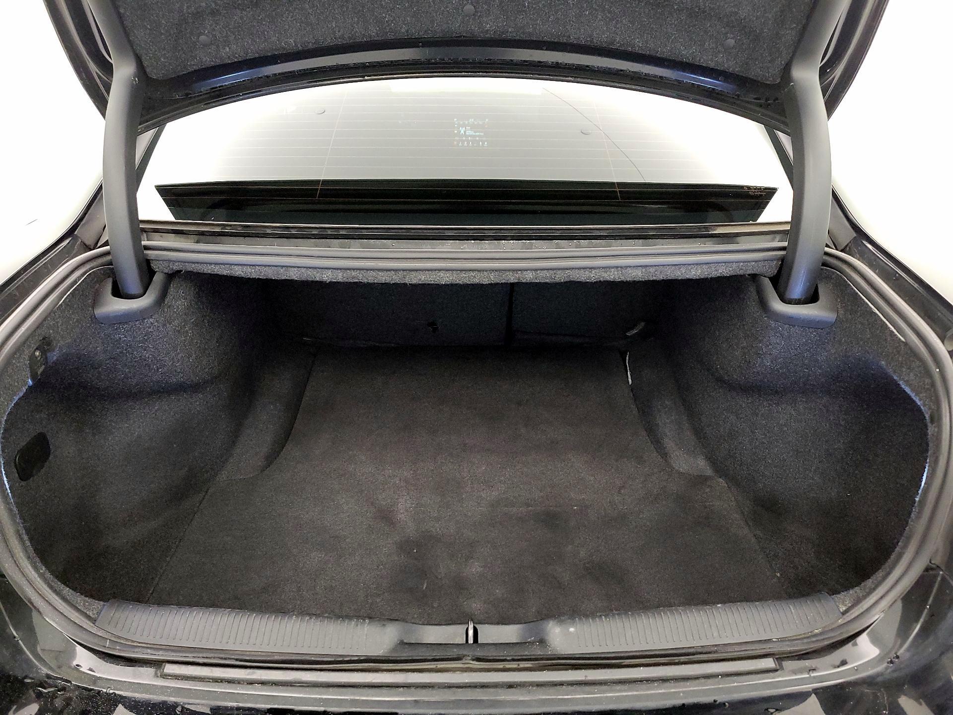 Thumbnail: 2019 Dodge Charger - 20