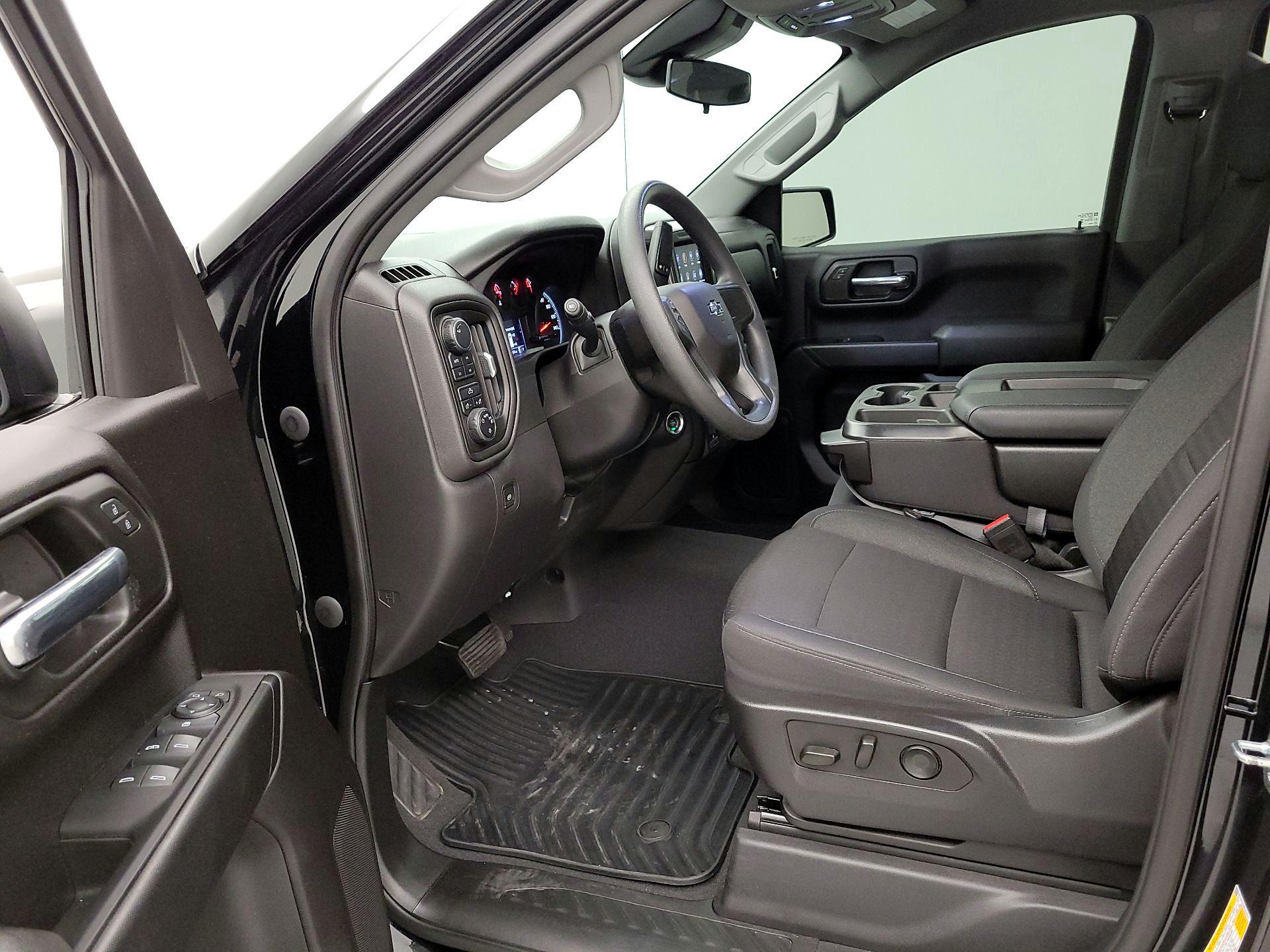 Thumbnail: 2023 Chevrolet Silverado 1500 - 11