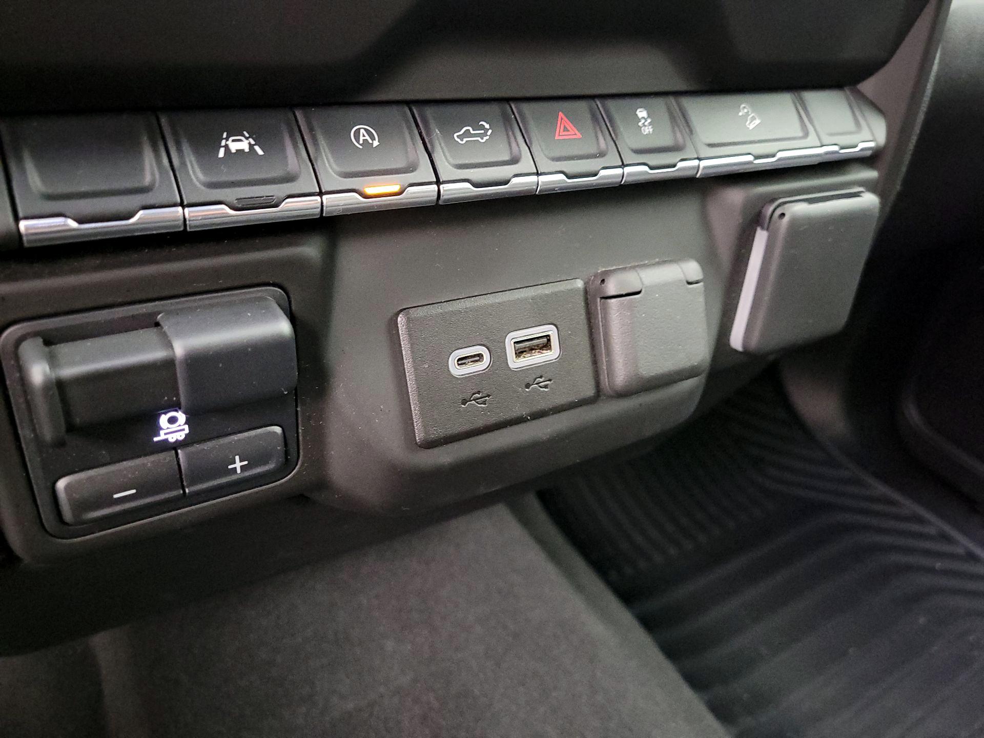 Thumbnail: 2023 Chevrolet Silverado 1500 - 18