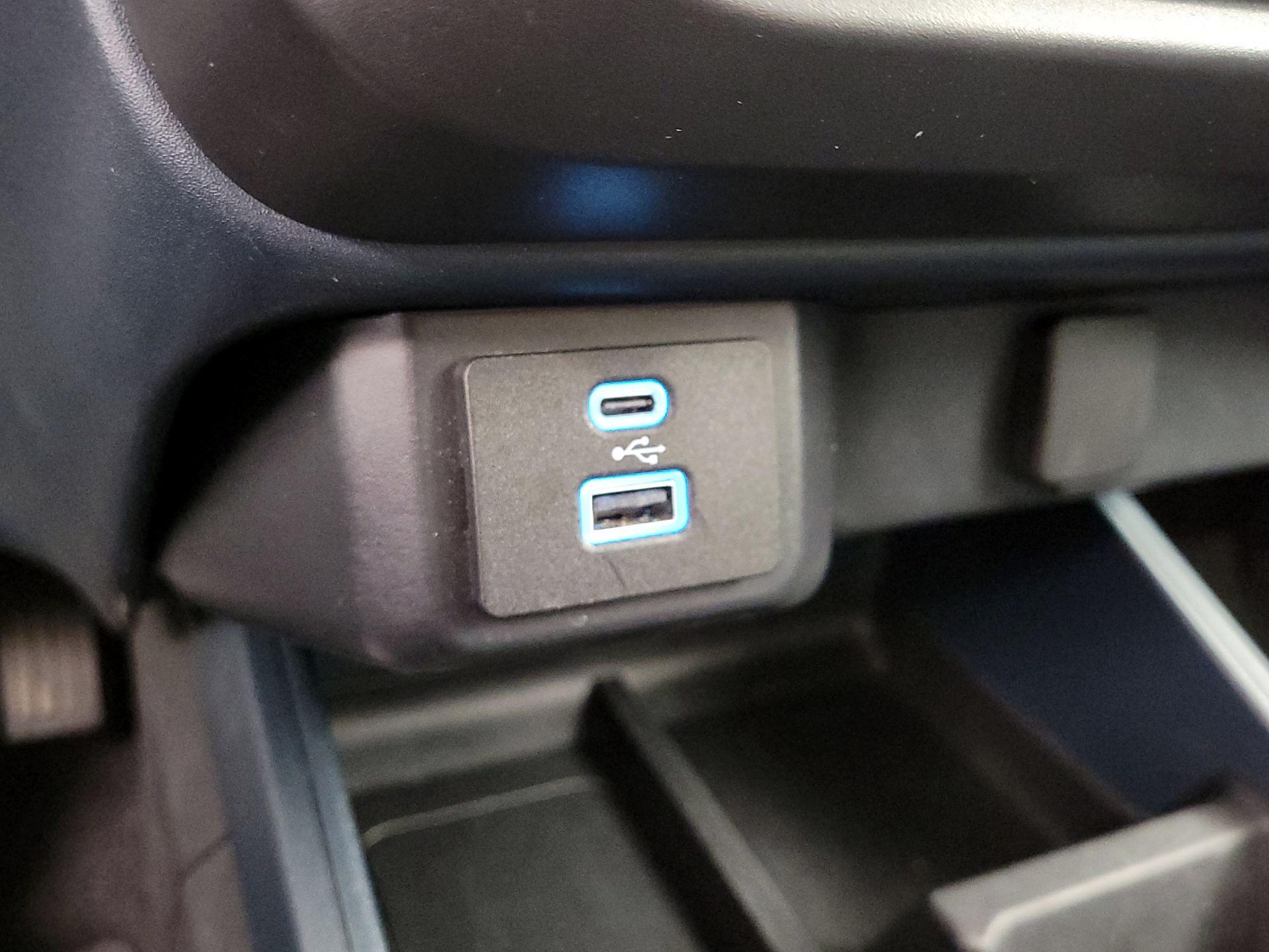 Thumbnail: 2023 Ford Maverick - 18