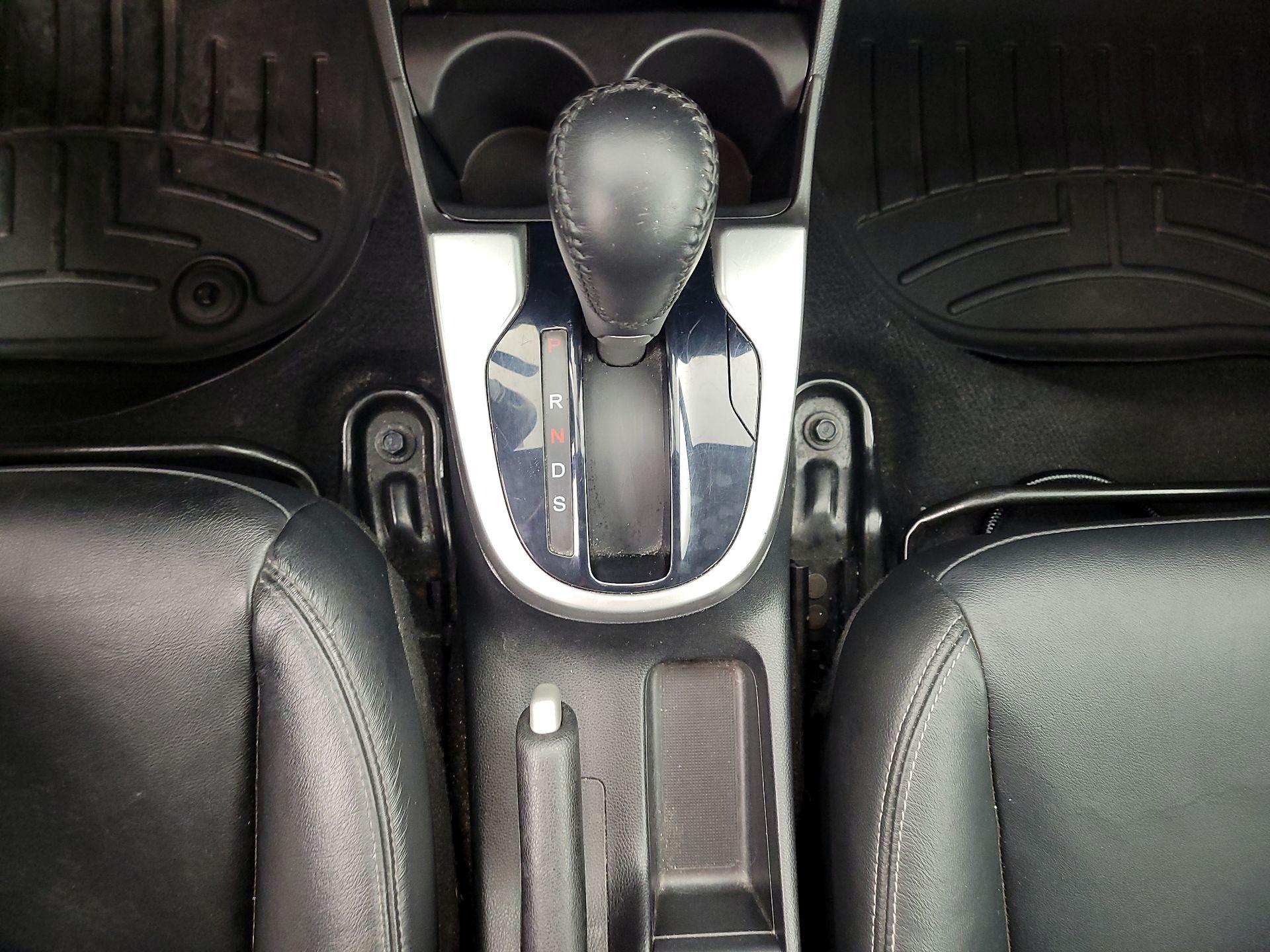 Thumbnail: 2017 Honda Fit - 17