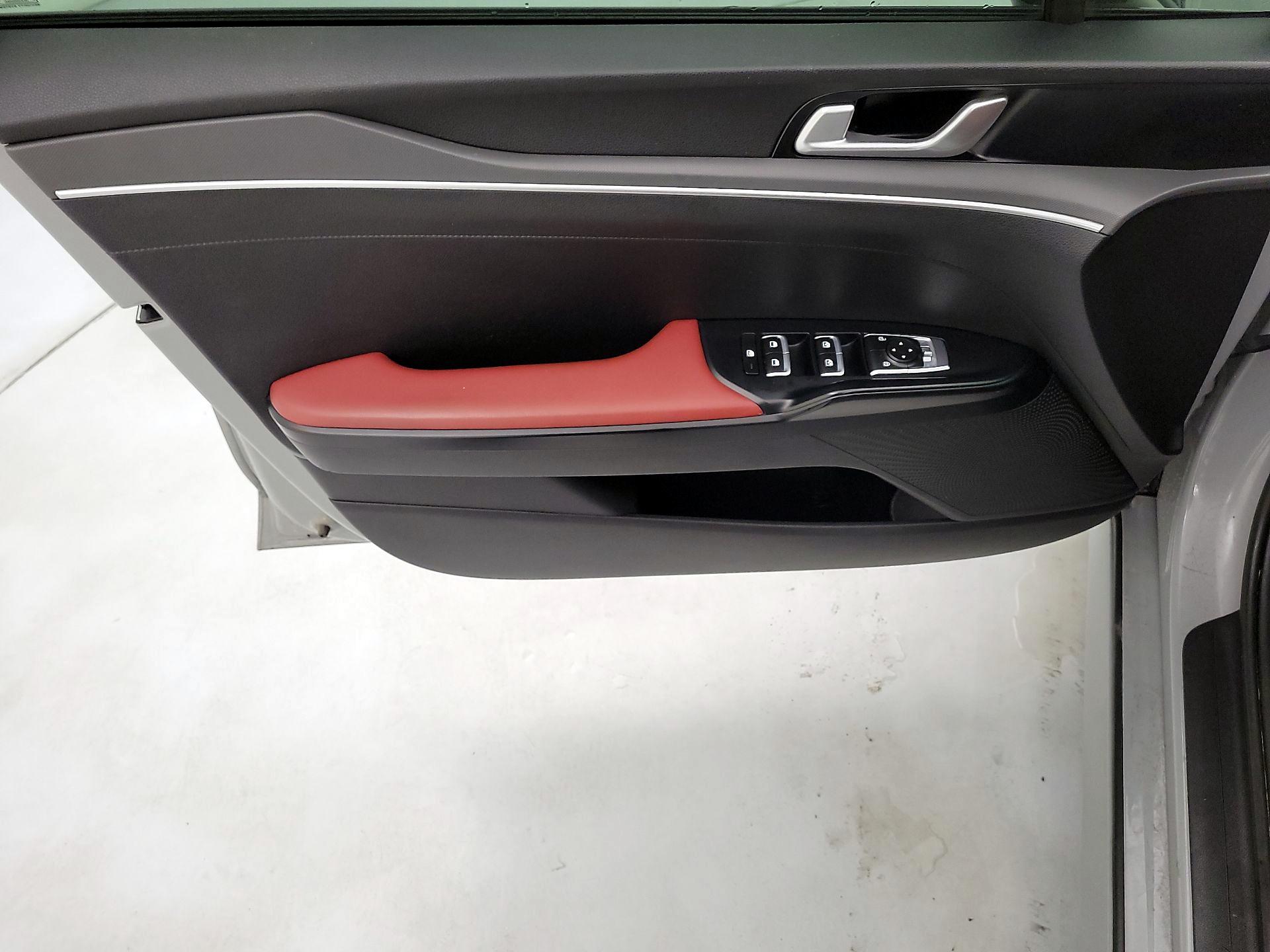 Thumbnail: 2021 Kia K5 - 12