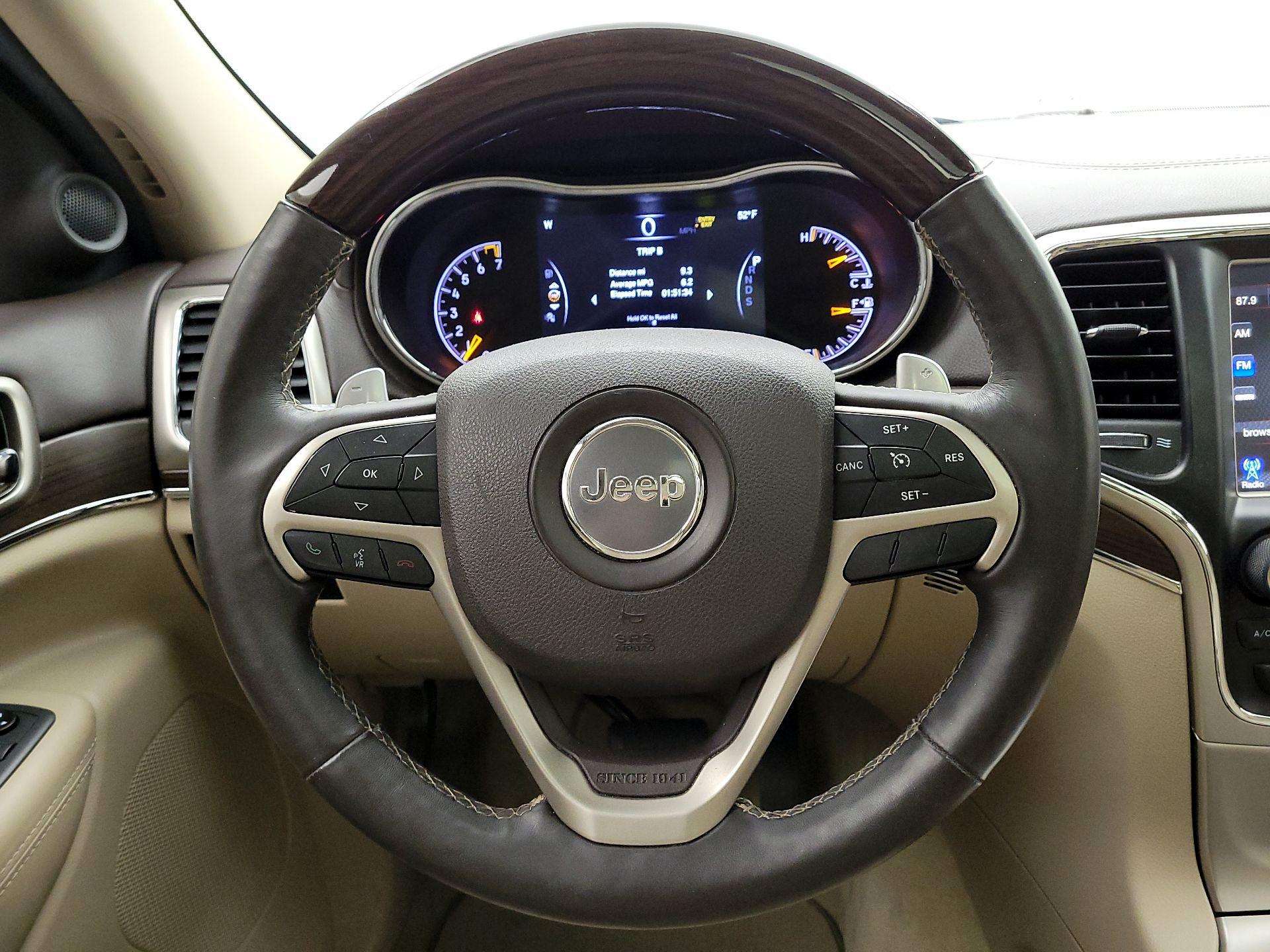 Thumbnail: 2014 Jeep Grand Cherokee - 10