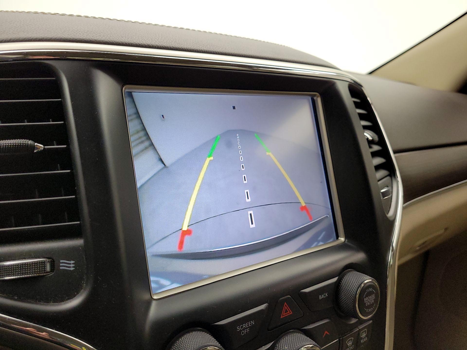 Thumbnail: 2014 Jeep Grand Cherokee - 15