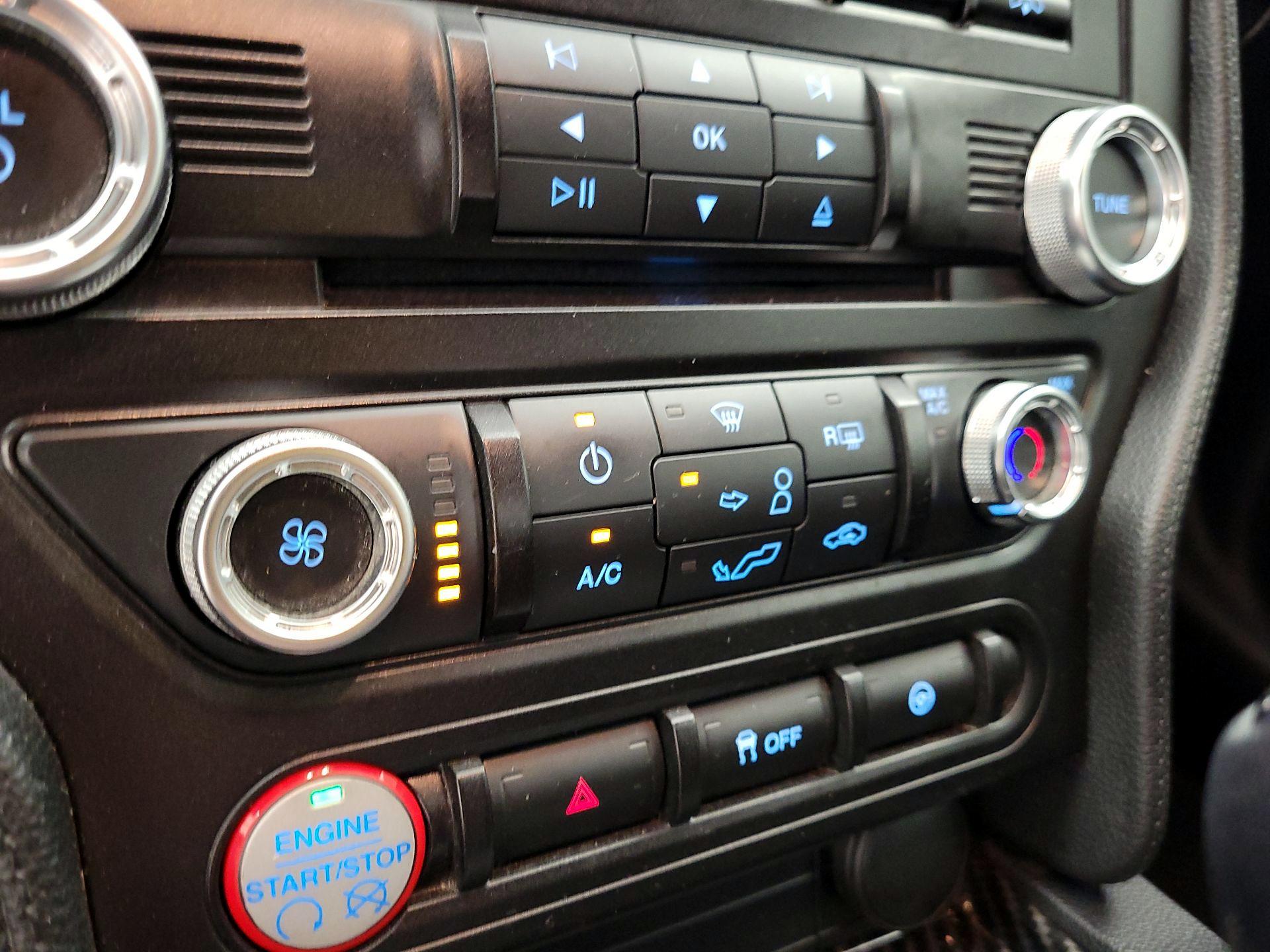 Thumbnail: 2015 Ford Mustang - 16