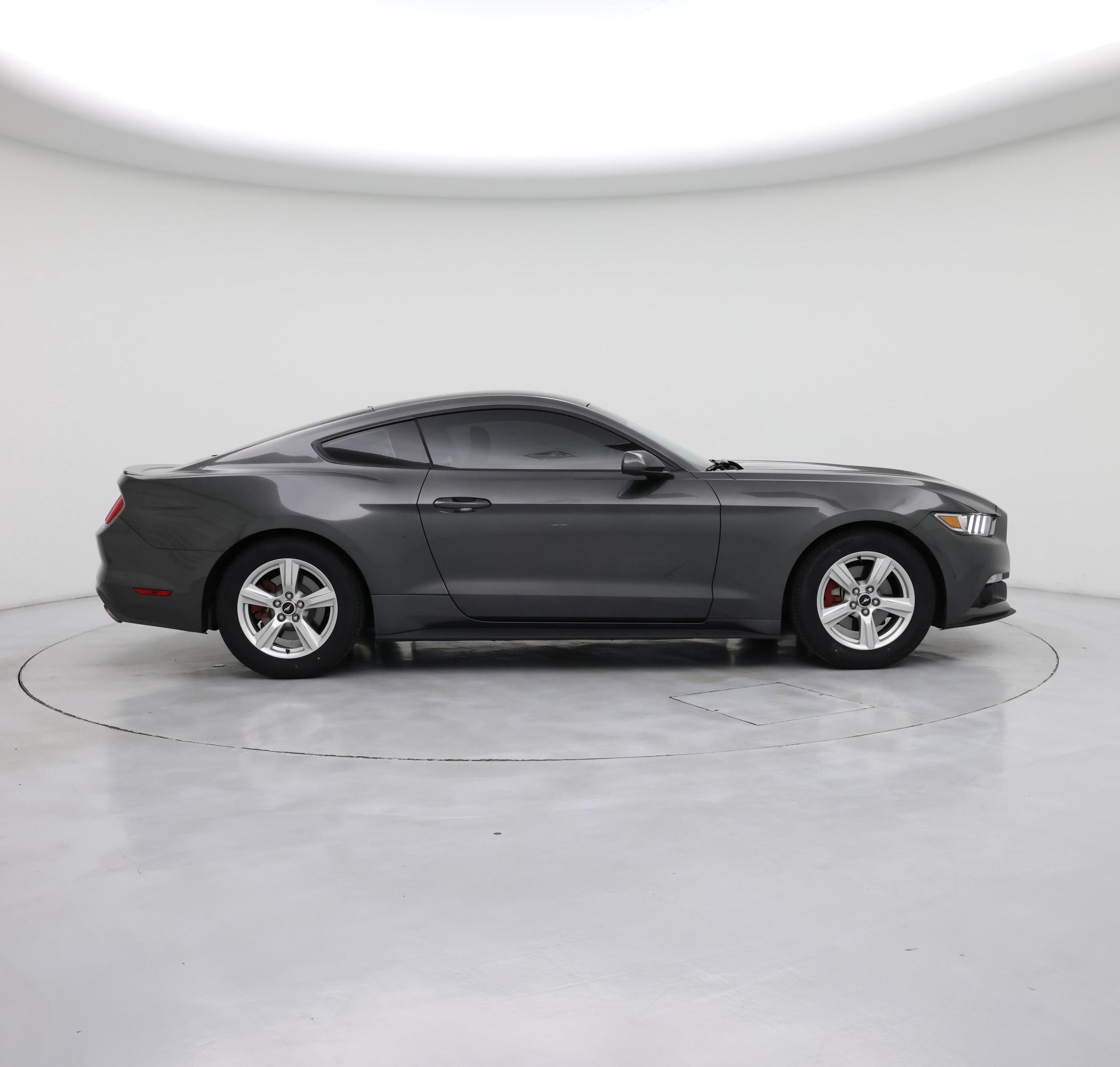 Thumbnail: 2015 Ford Mustang - 7