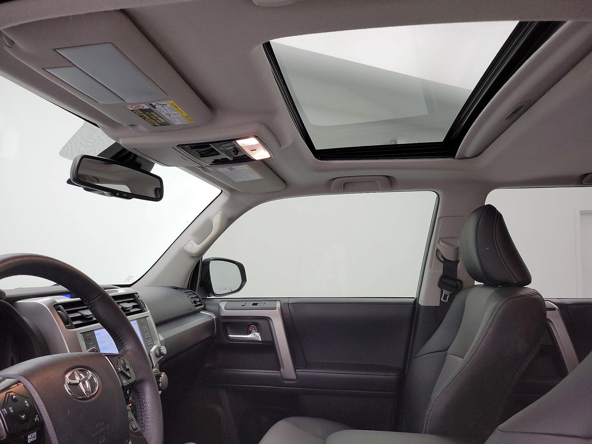 Thumbnail: 2021 Toyota 4Runner - 20