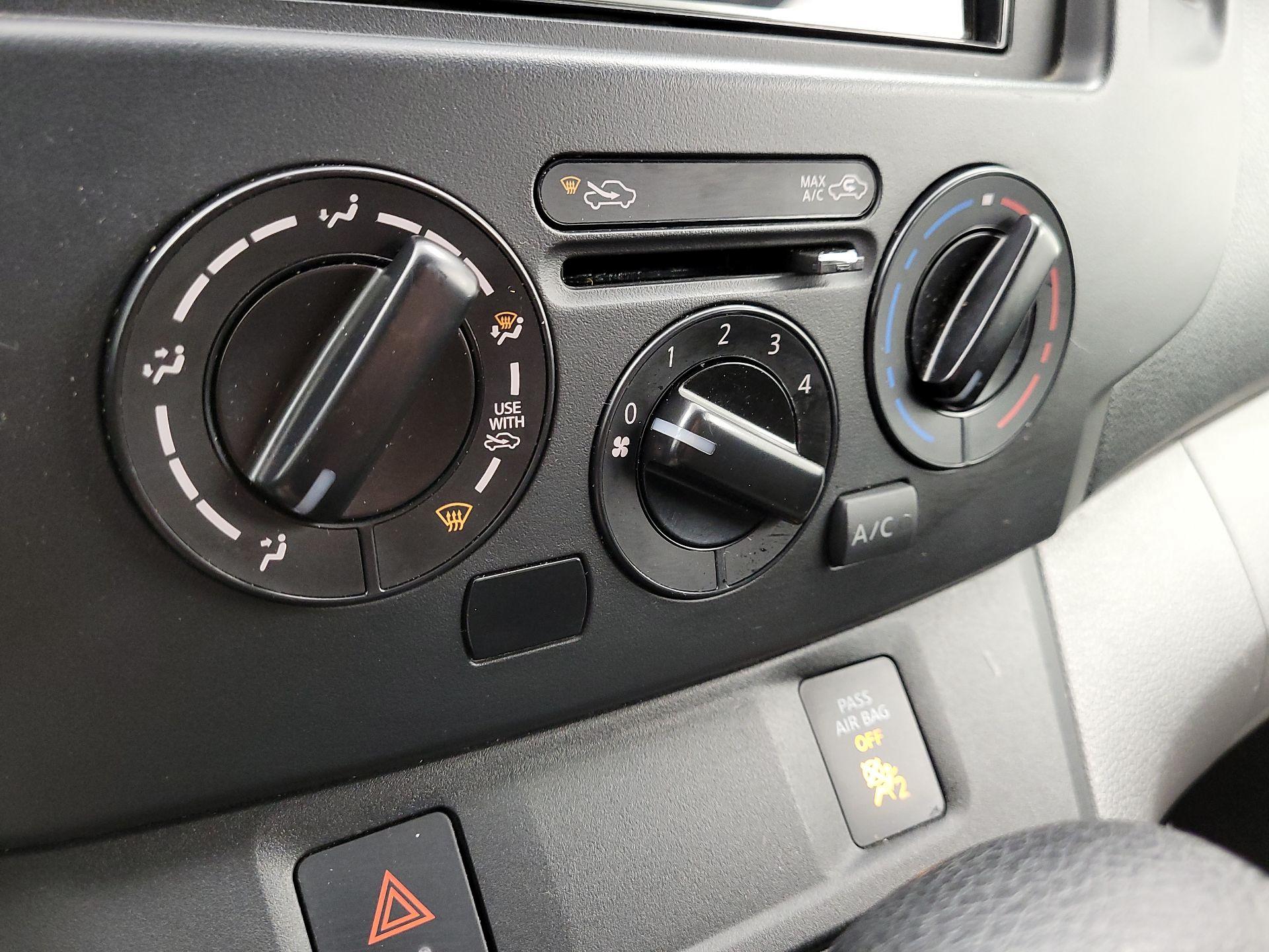 Thumbnail: 2015 Nissan NV200 - 15