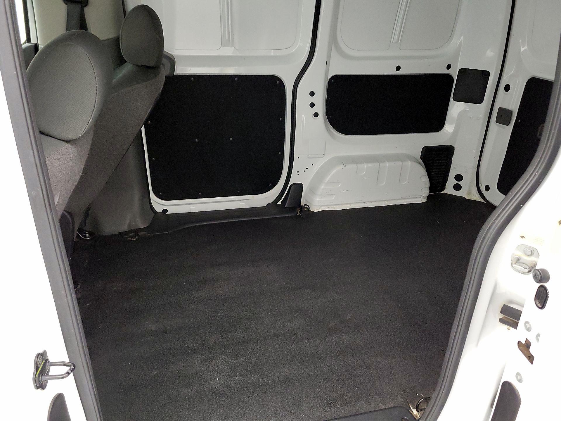 Thumbnail: 2015 Nissan NV200 - 17