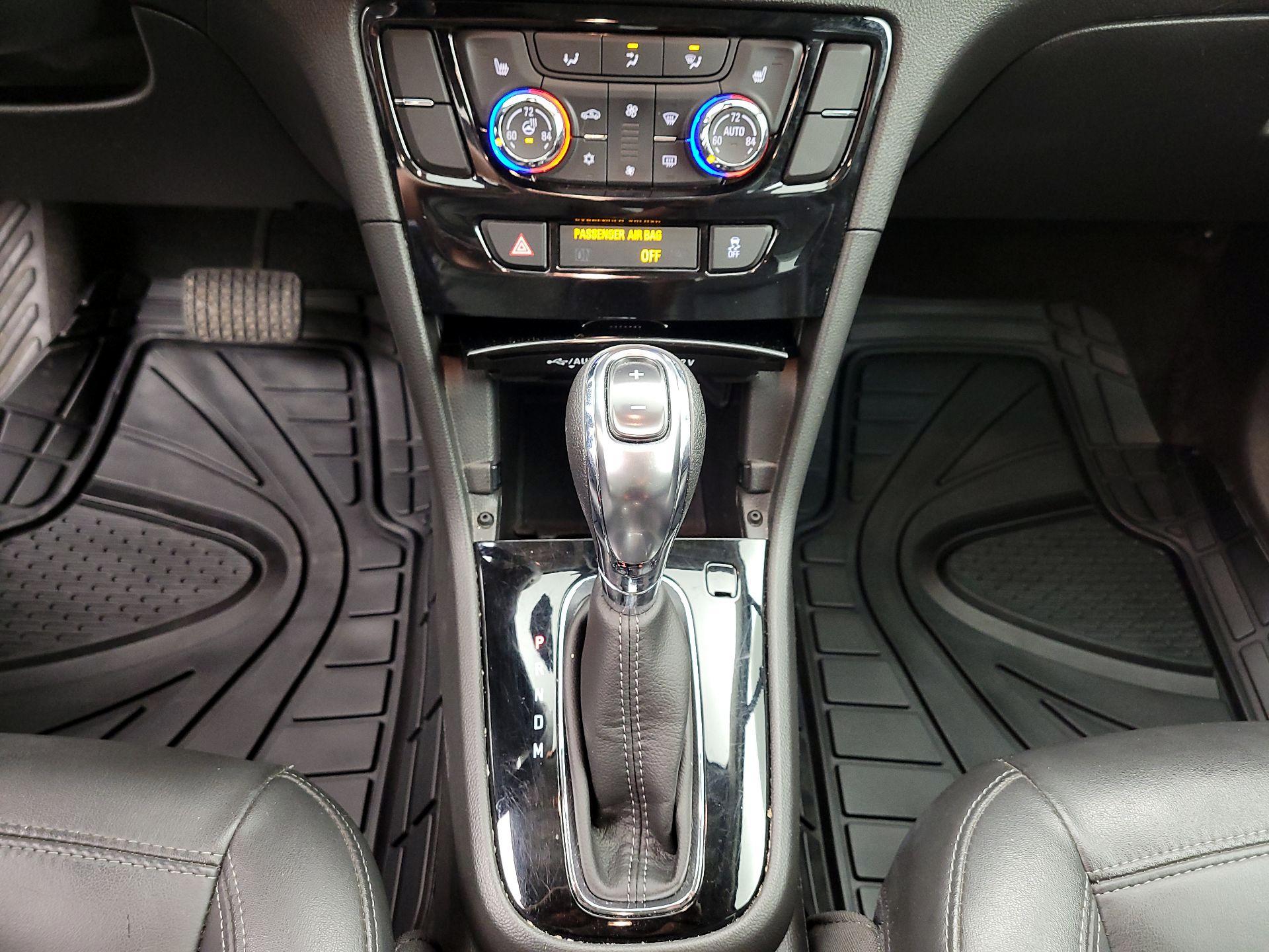 Thumbnail: 2020 Buick Encore - 17