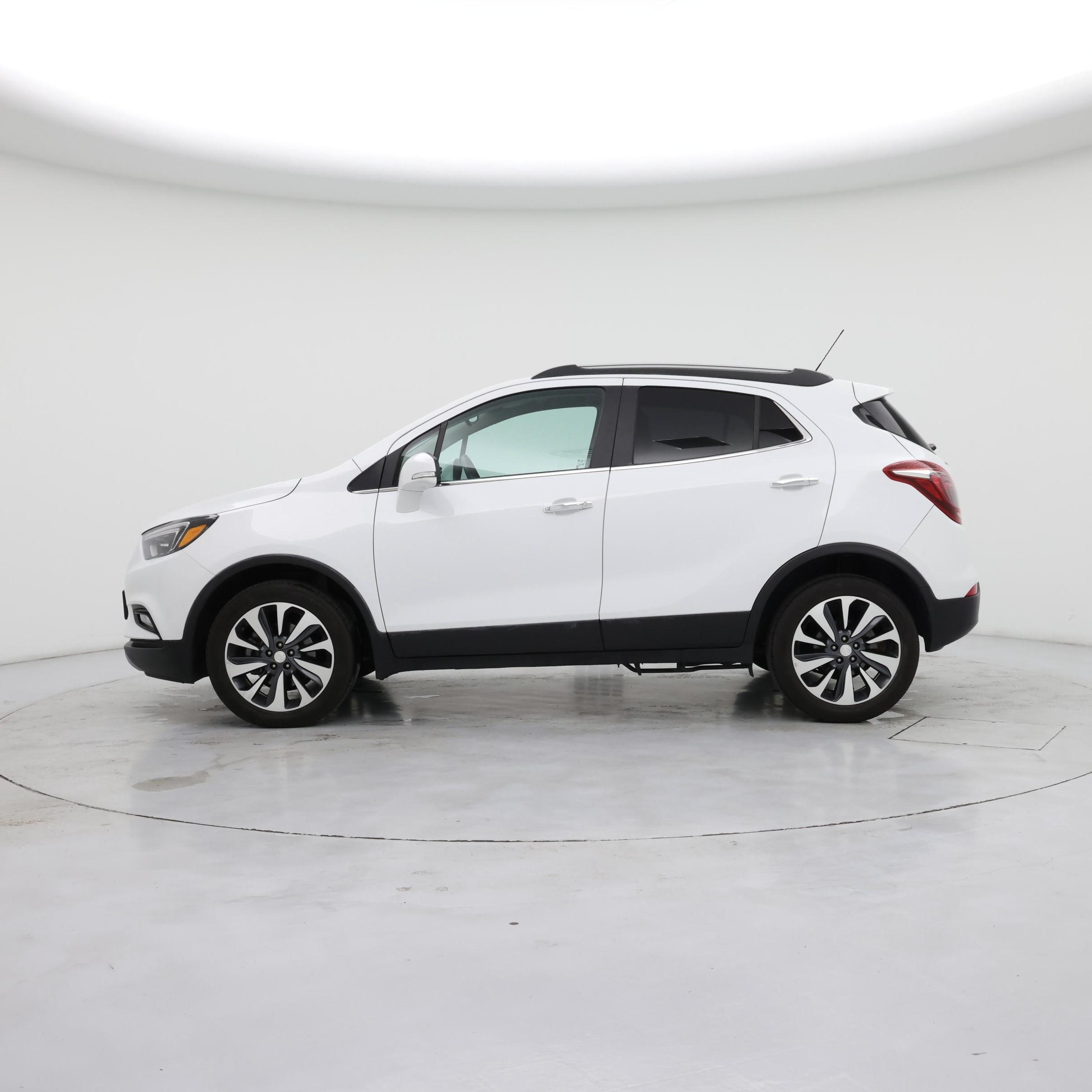 Thumbnail: 2020 Buick Encore - 3