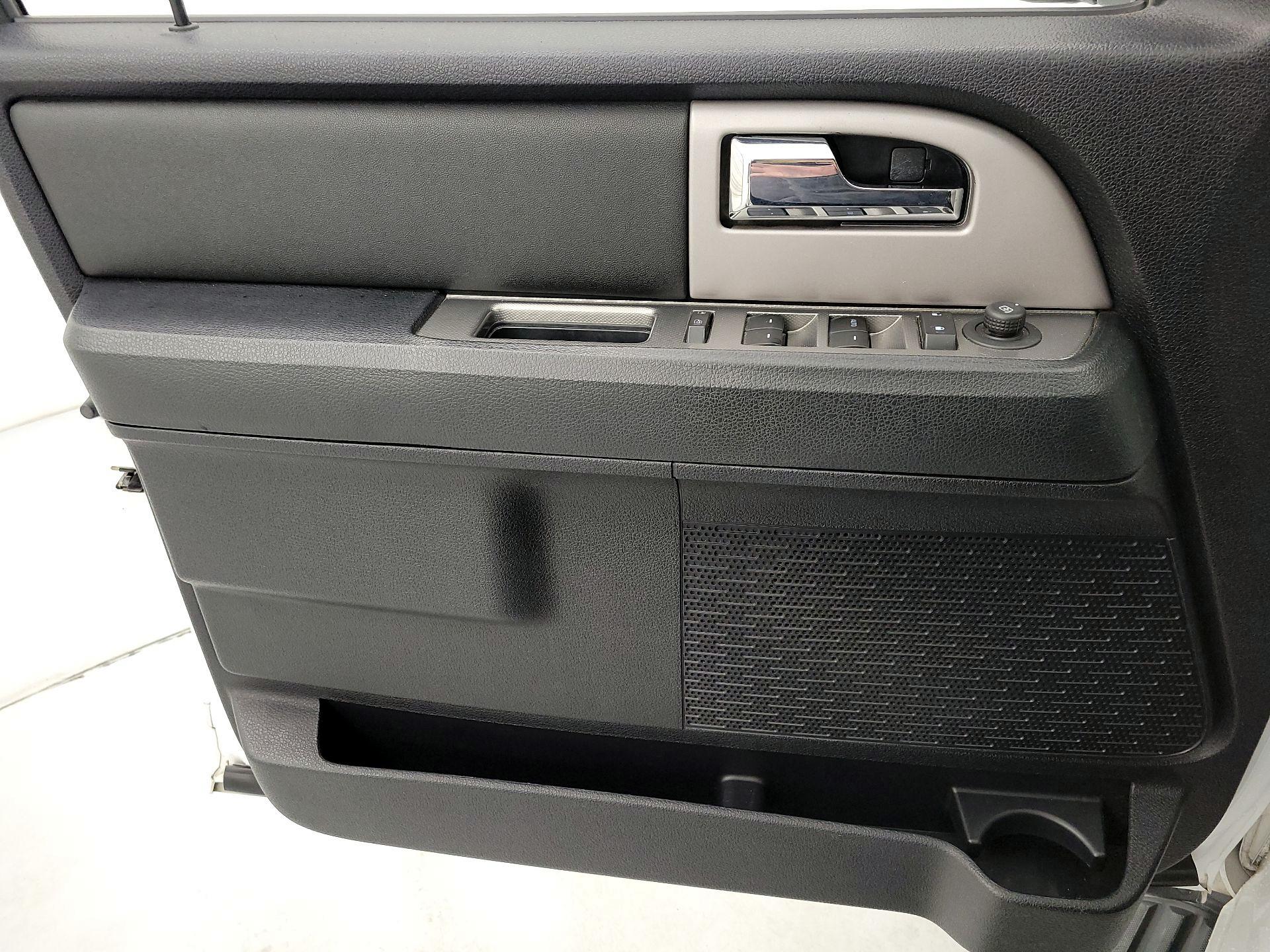 Thumbnail: 2017 Ford Expedition EL - 12