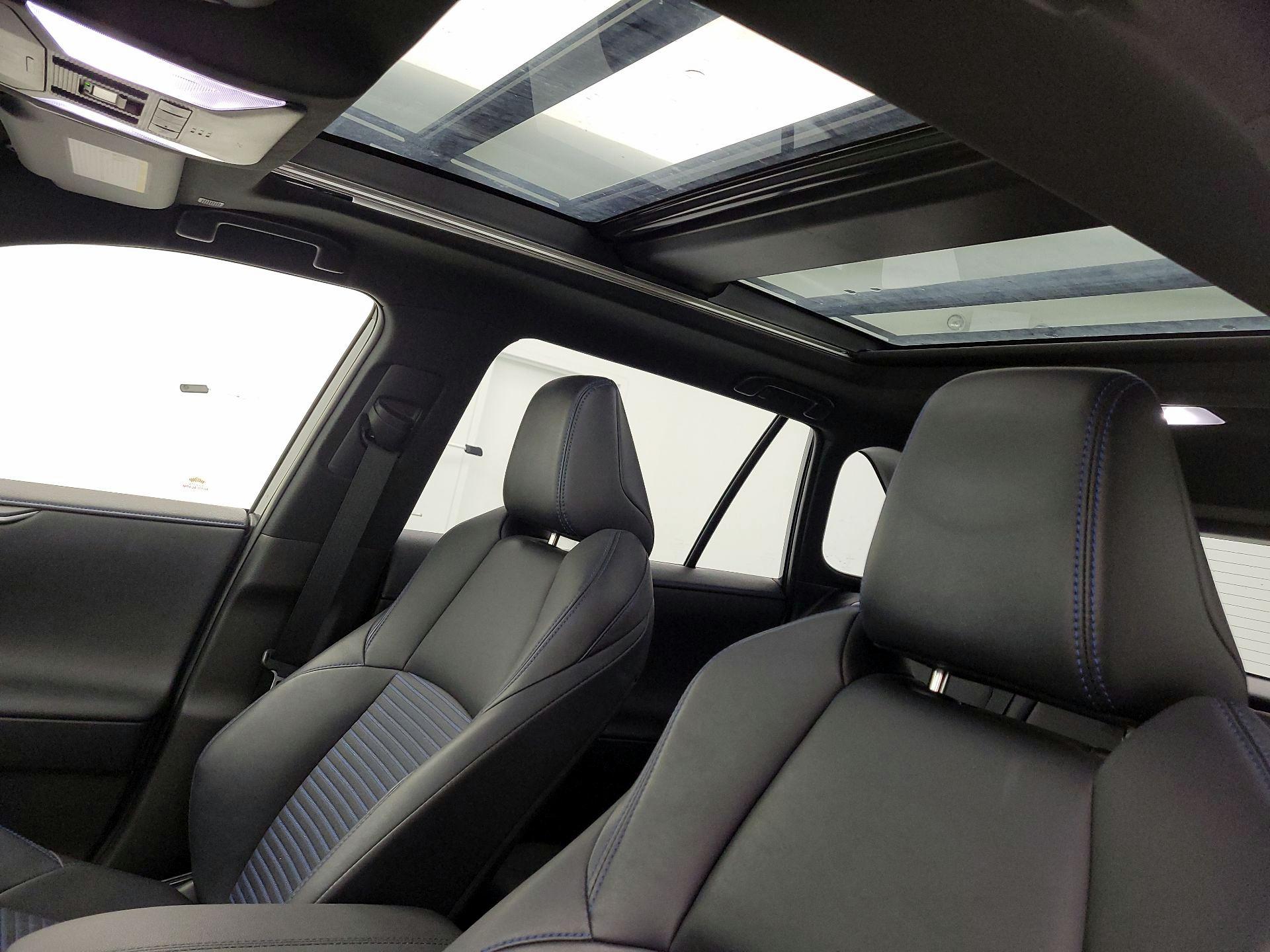 Thumbnail: 2023 Toyota RAV4 - 20