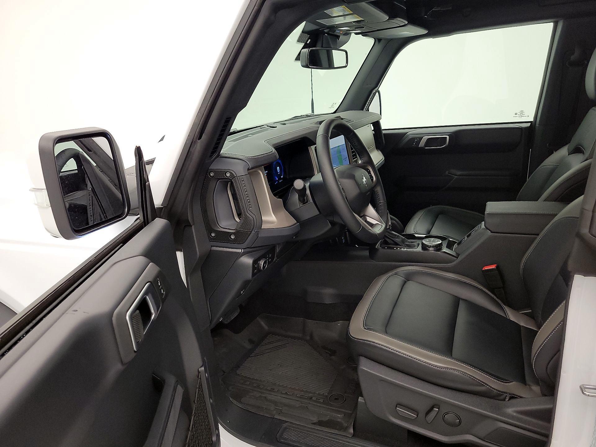 Thumbnail: 2025 Ford Bronco - 11