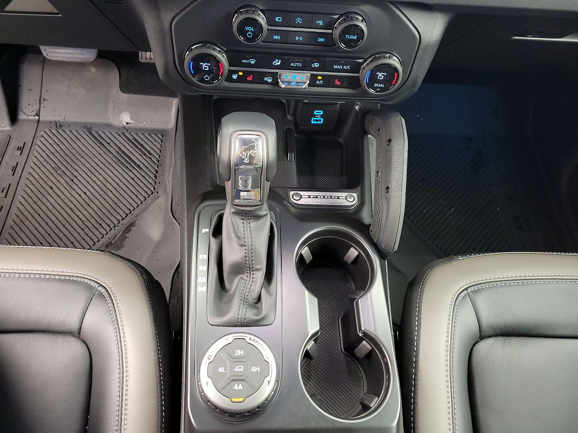 Thumbnail: 2025 Ford Bronco - 18