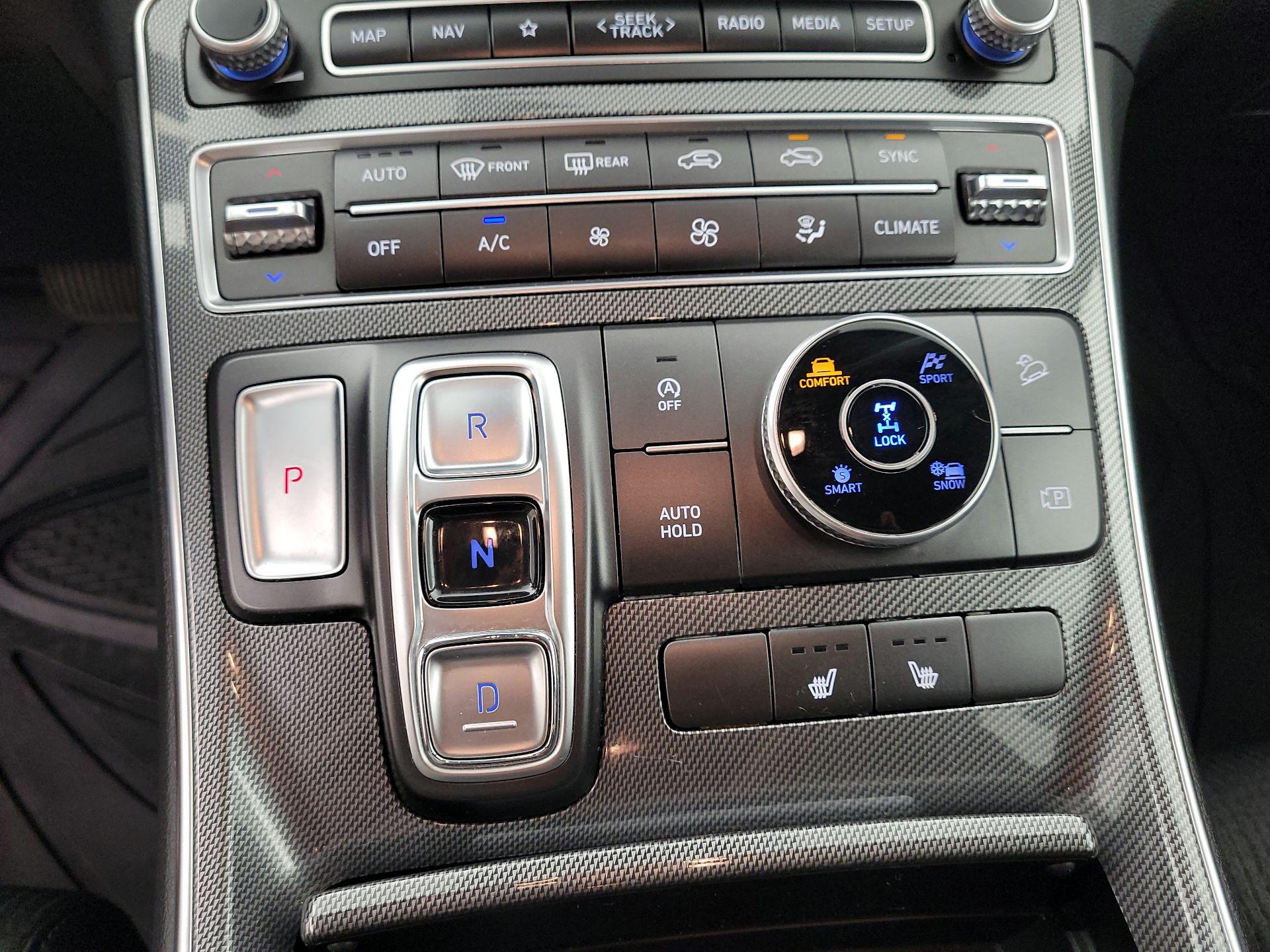 Thumbnail: 2023 Hyundai Santa Fe - 18