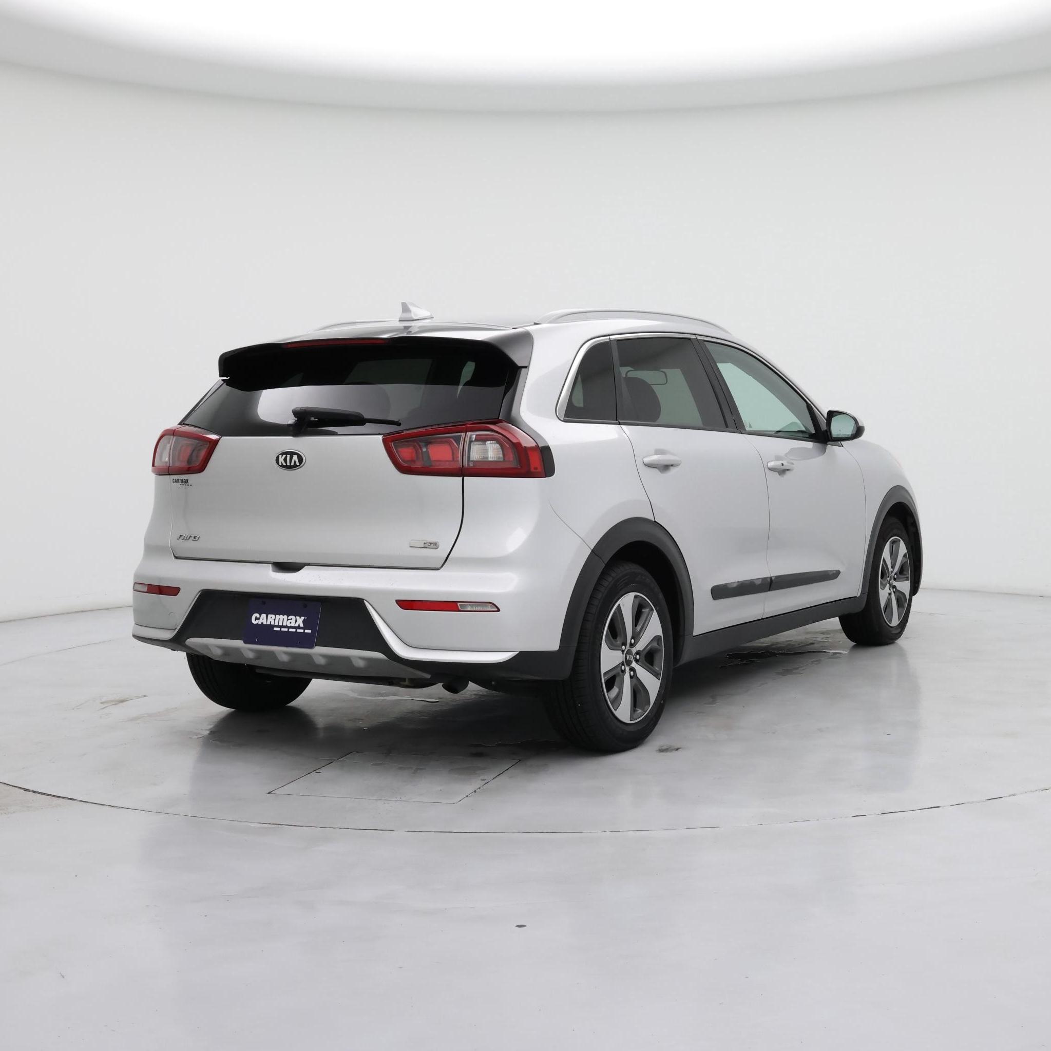 Thumbnail: 2018 Kia Niro - 8