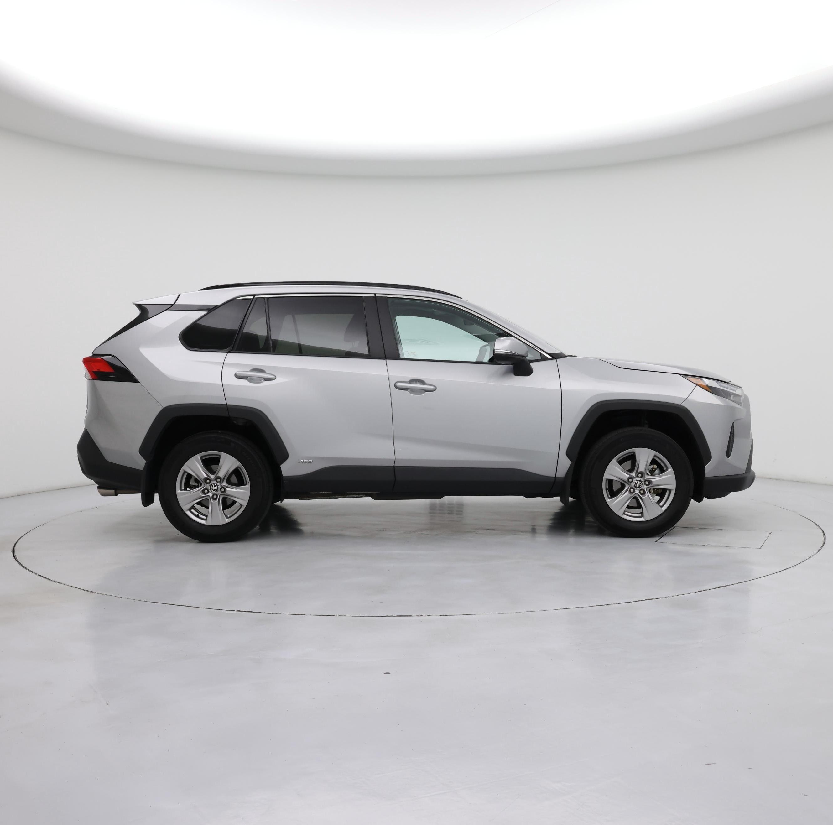 Thumbnail: 2022 Toyota RAV4 - 7