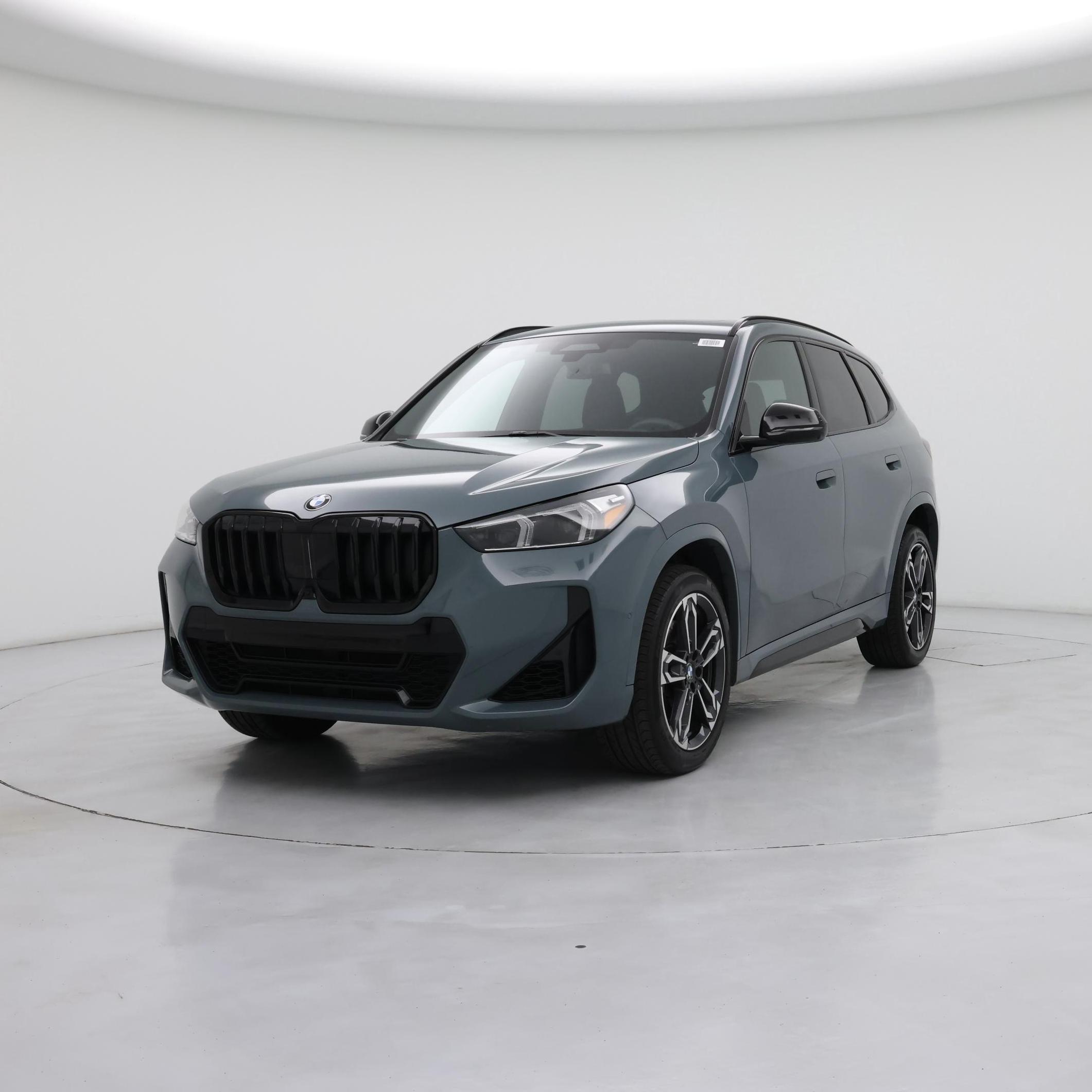 Thumbnail: 2023 BMW X1 - 4