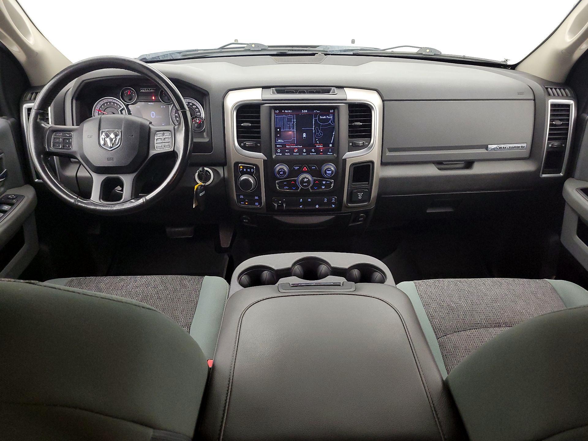 Thumbnail: 2019 RAM 1500 Classic - 9