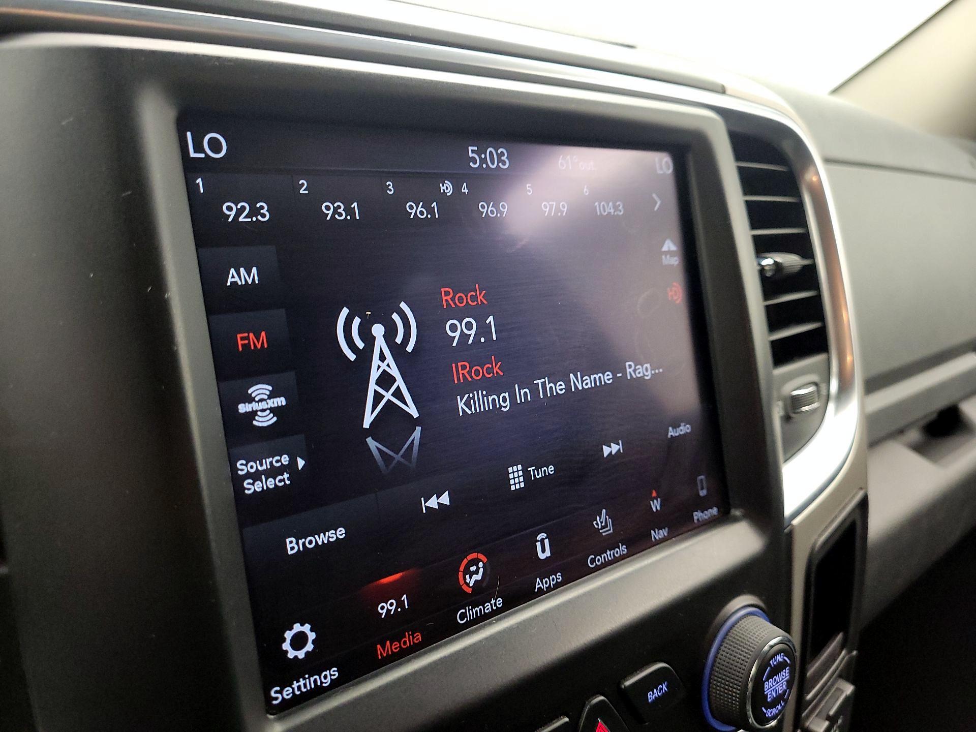 Thumbnail: 2019 RAM 1500 Classic - 16