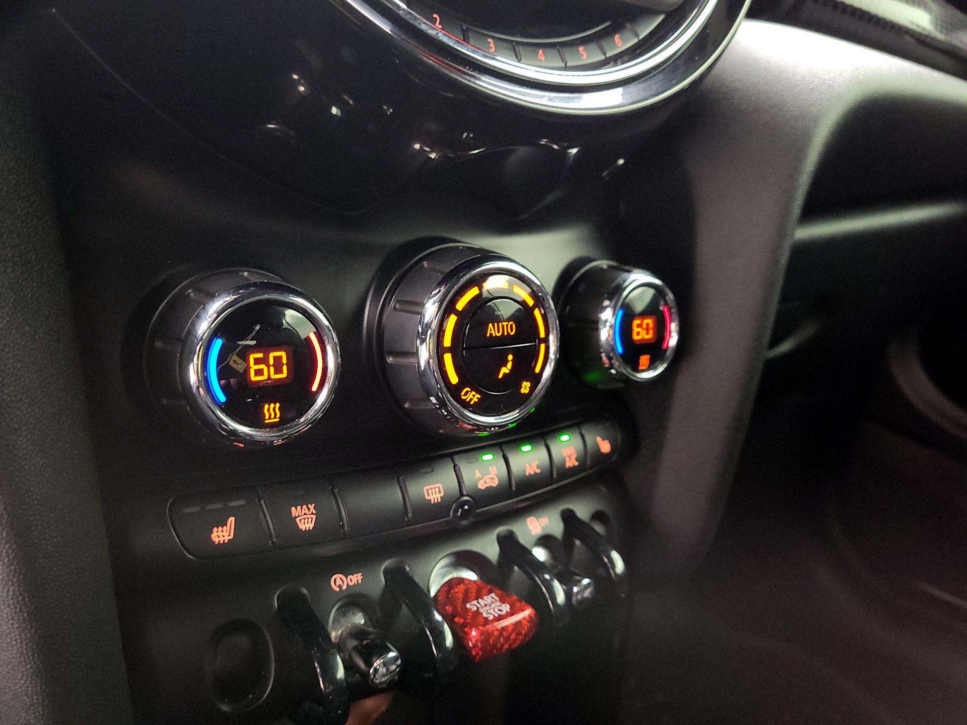 Thumbnail: 2016 MINI Cooper - 15