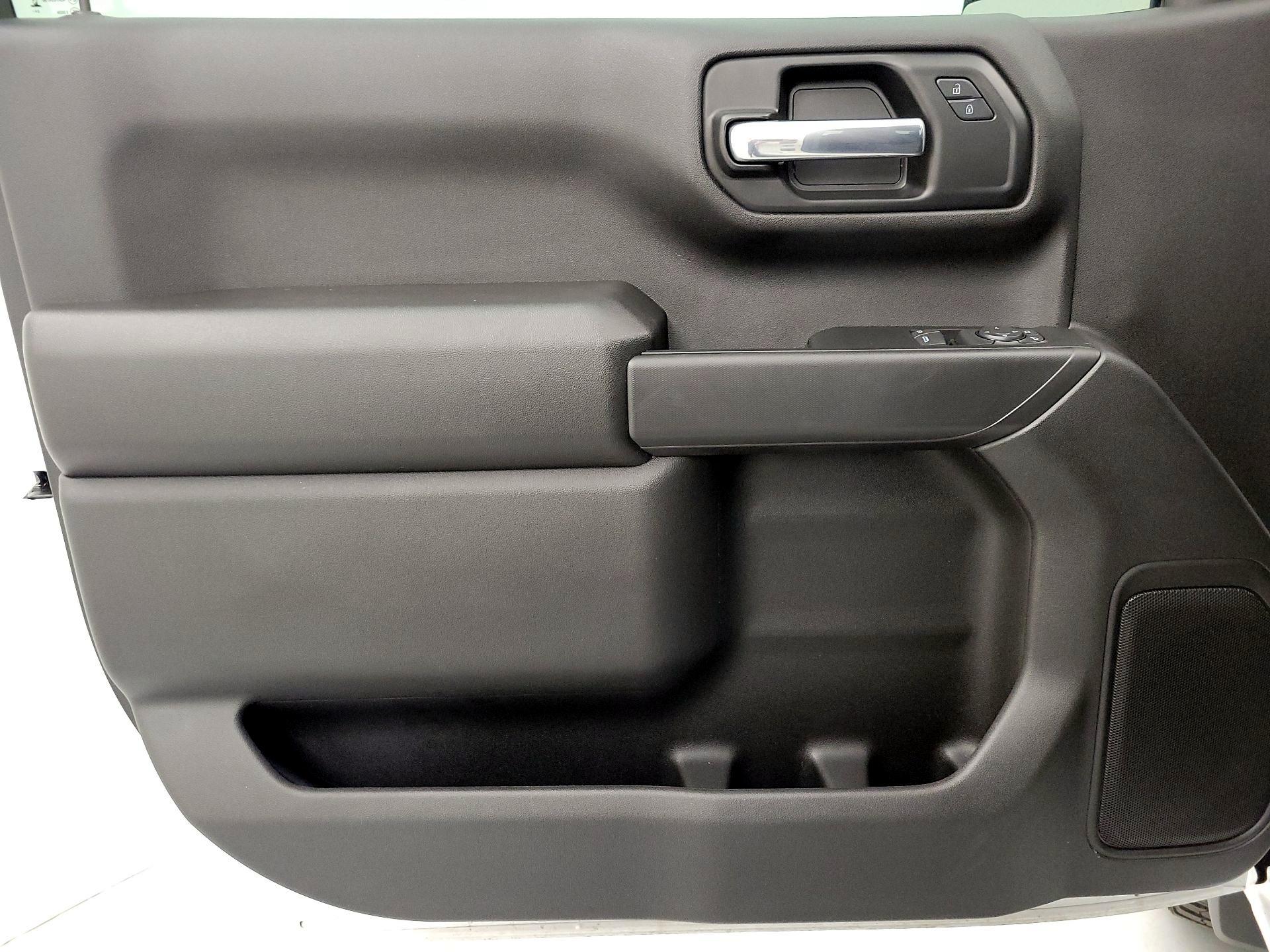 Thumbnail: 2025 GMC Sierra 1500 - 12