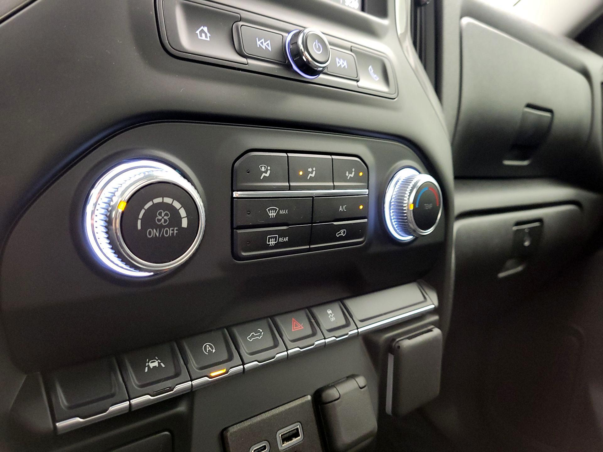 Thumbnail: 2025 GMC Sierra 1500 - 16