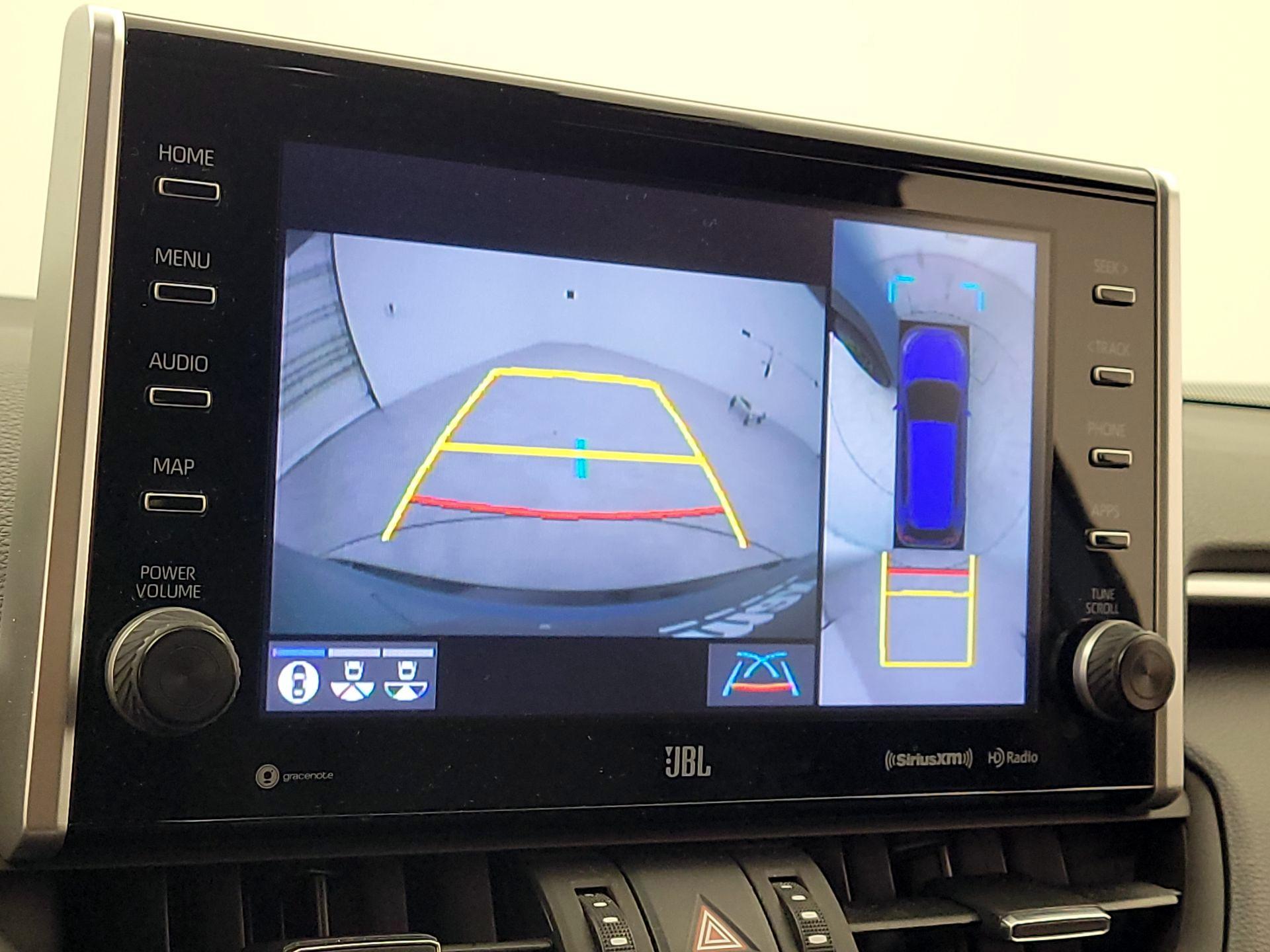 Thumbnail: 2022 Toyota RAV4 - 15