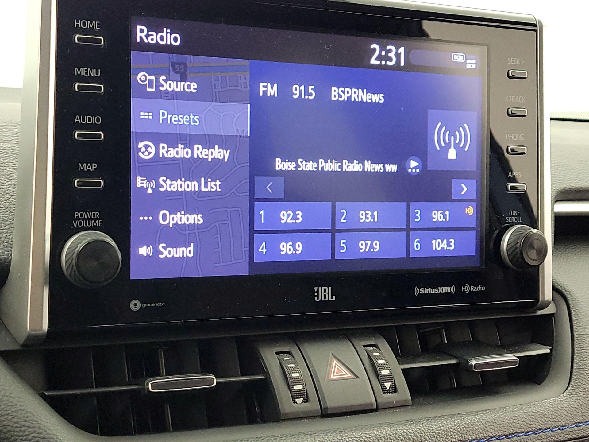 Thumbnail: 2022 Toyota RAV4 - 16